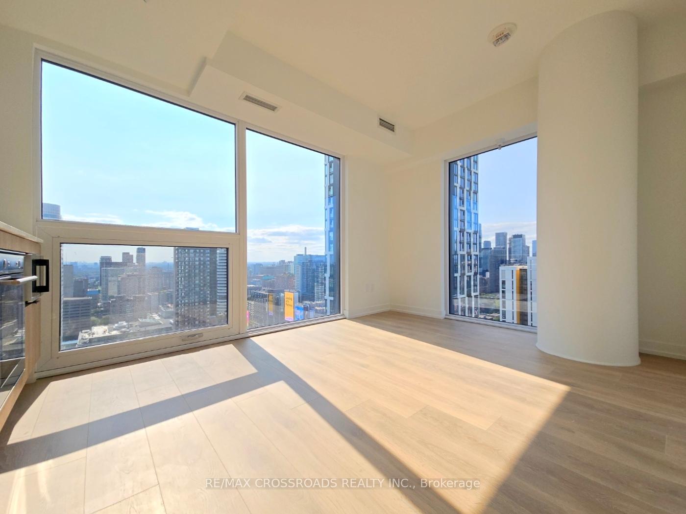 Photo 4 of Unit 4012, 82 Dalhousie Street, Toronto, Church-Yonge Corridor — HOMEH