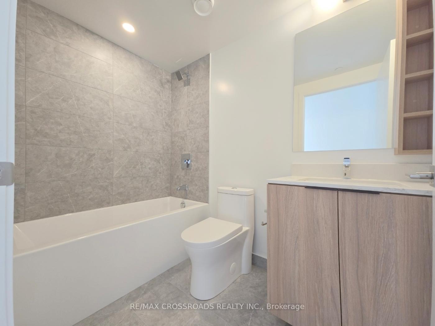 Photo 6 of Unit 4012, 82 Dalhousie Street, Toronto, Church-Yonge Corridor — HOMEH