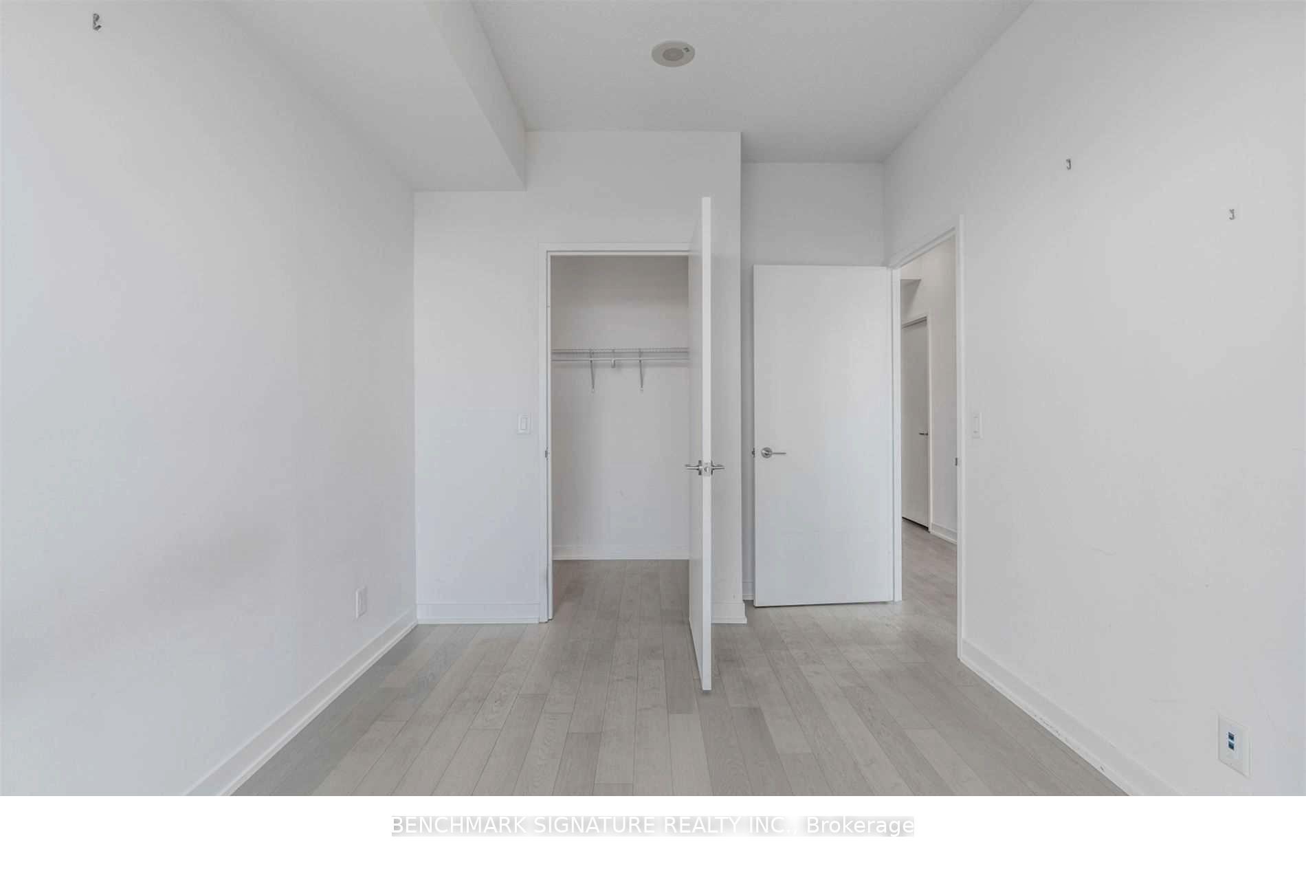 Photo 10 of Unit S907, 120 Bayview Avenue, Toronto, Waterfront Communities — HOMEH