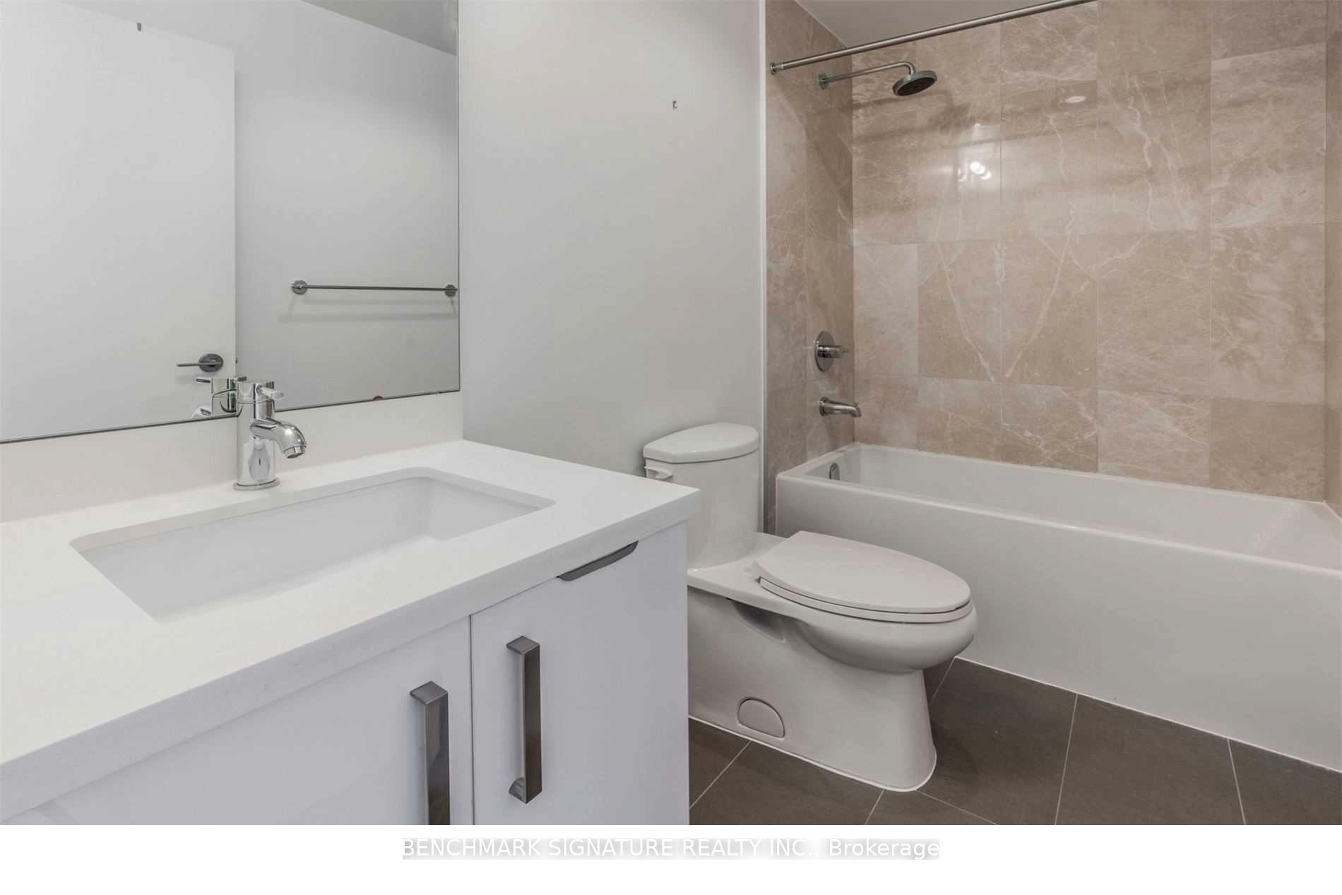 Photo 12 of Unit S907, 120 Bayview Avenue, Toronto, Waterfront Communities — HOMEH