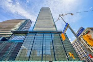 Front of Unit 4902, 501 Yonge Street