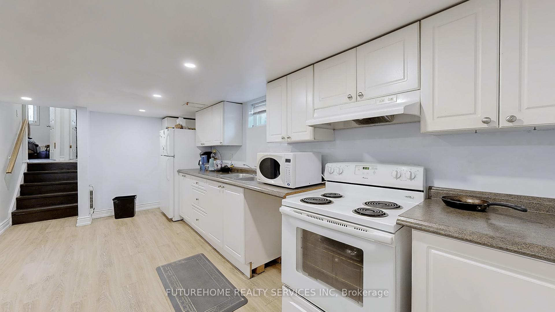 Photo 19 of 398 Dwight Avenue, Oshawa, Lakeview — HOMEH