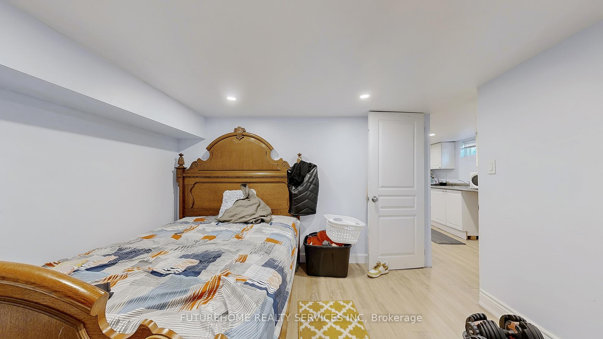 Photo 22 of 398 Dwight Avenue, Oshawa, Lakeview — HOMEH