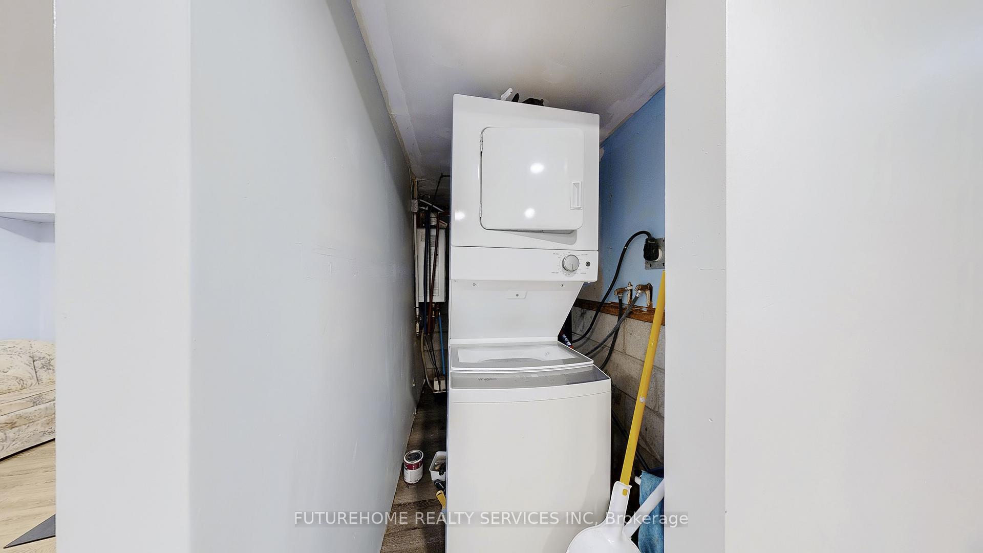 Photo 26 of 398 Dwight Avenue, Oshawa, Lakeview — HOMEH