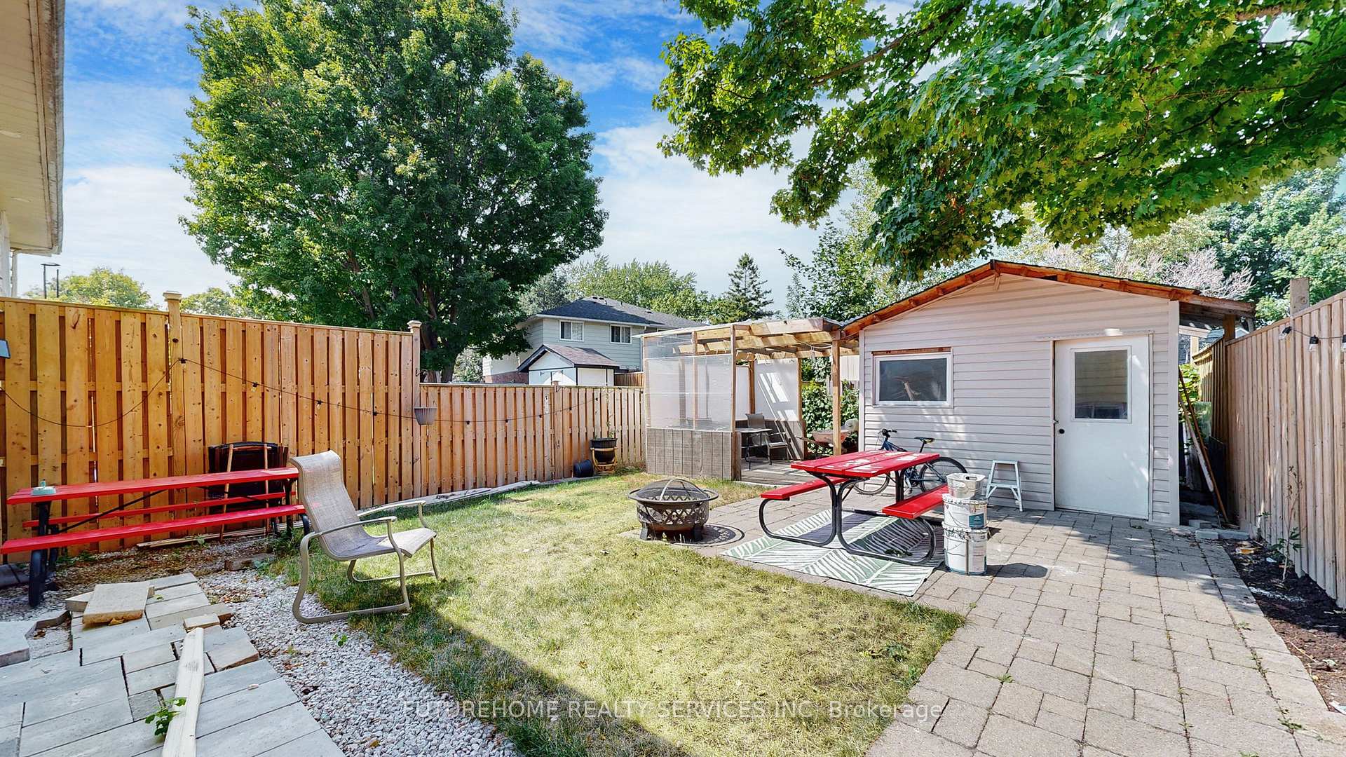 Photo 27 of 398 Dwight Avenue, Oshawa, Lakeview — HOMEH