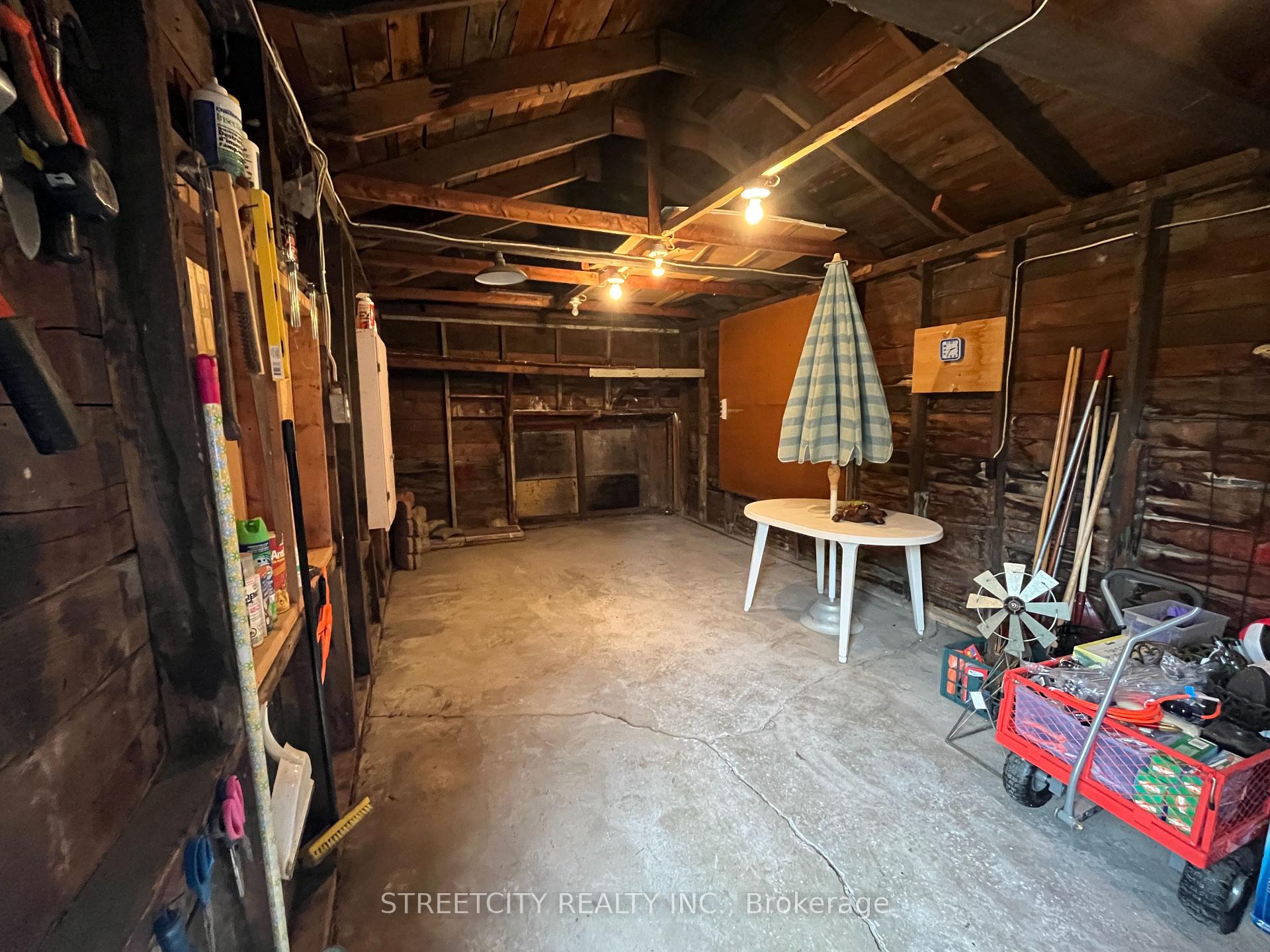 Photo 22 of 362 Mack Avenue, Sarnia — HOMEH