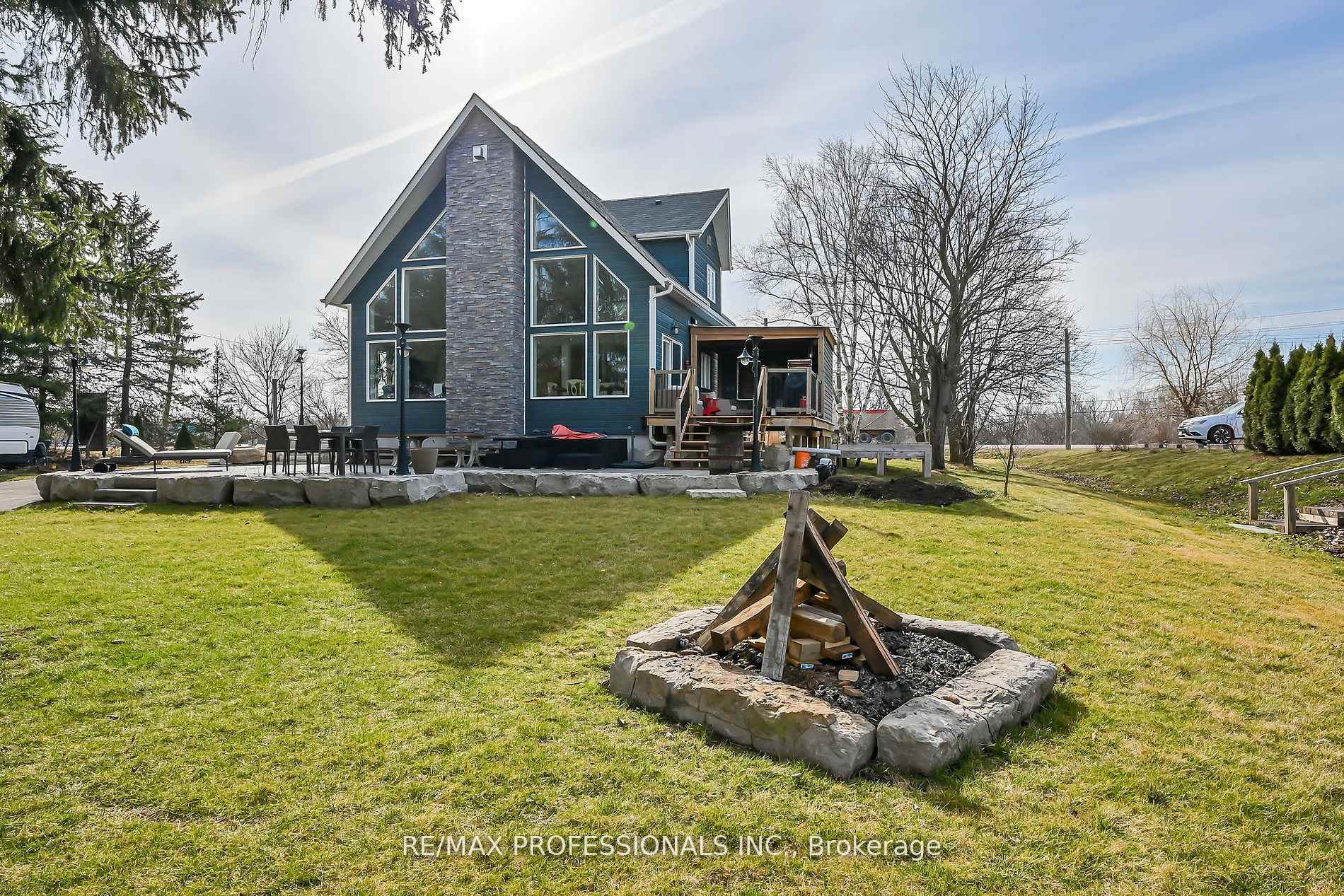 Photo 29 of 195 Hwy 5 W, Hamilton, Dundas — HOMEH