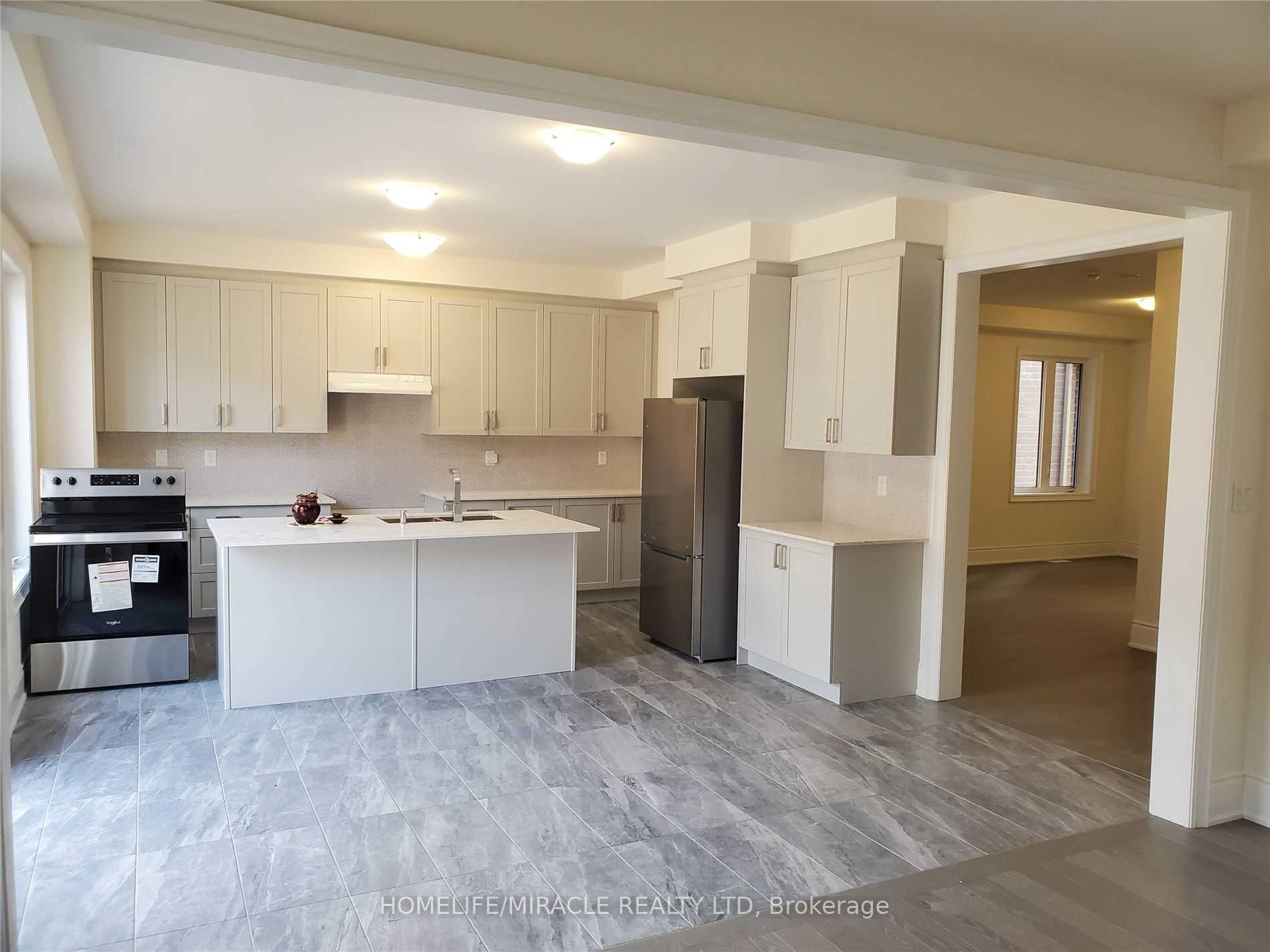 Photo 2 of Unit (Upper), 19 Cobriza Crescent, Brampton, Northwest Brampton — HOMEH