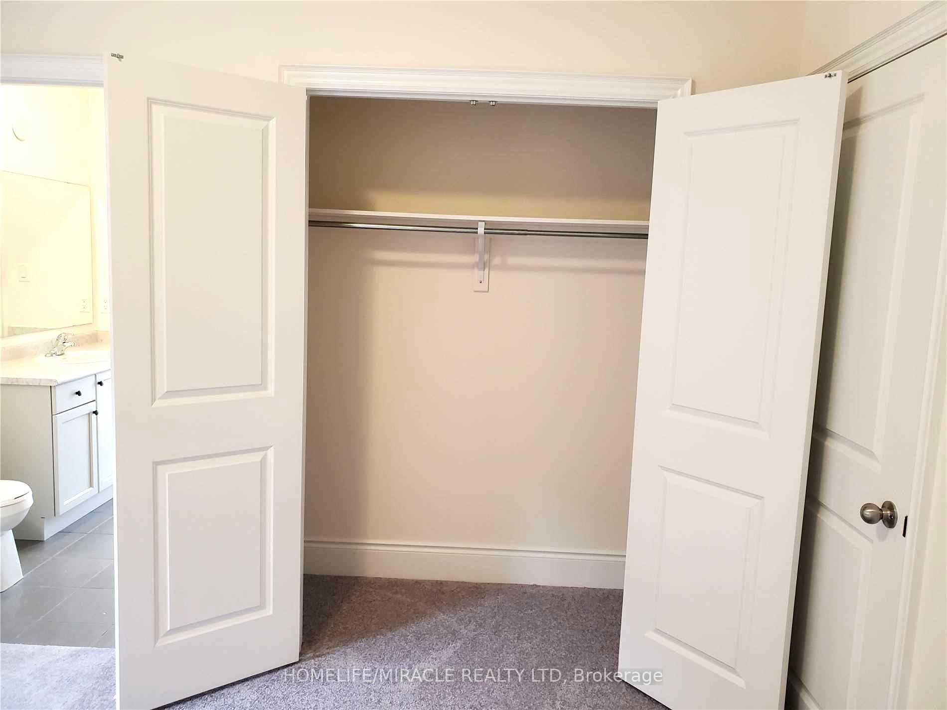 Photo 29 of Unit (Upper), 19 Cobriza Crescent, Brampton, Northwest Brampton — HOMEH