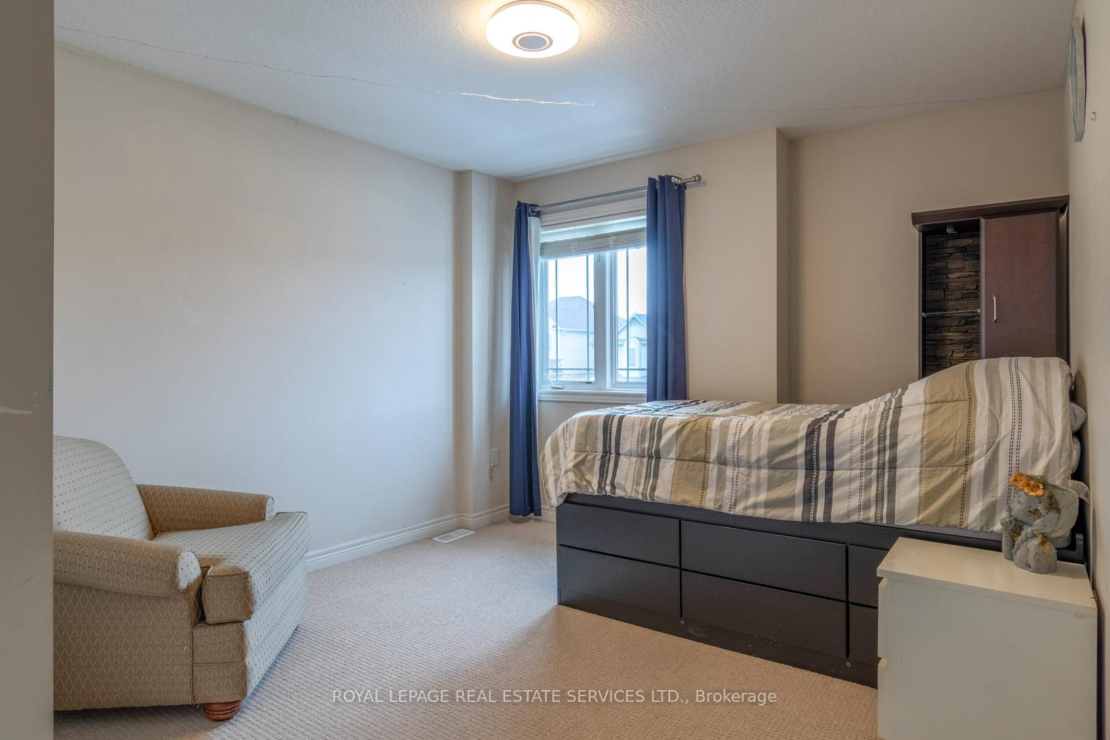 Photo 37 of 75 Chamomile Drive, Hamilton, Eleanor — HOMEH