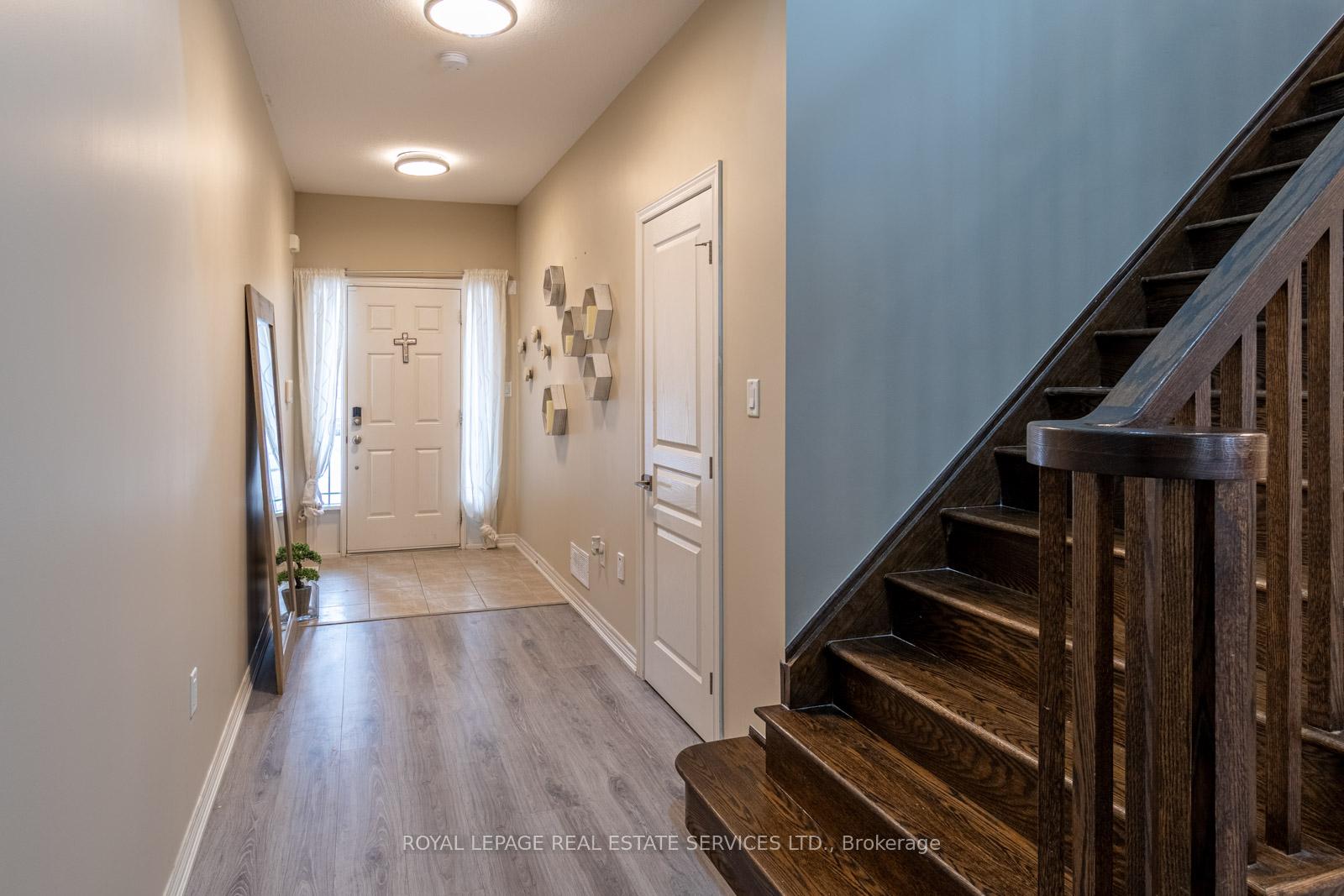 Photo 4 of 75 Chamomile Drive, Hamilton, Eleanor — HOMEH
