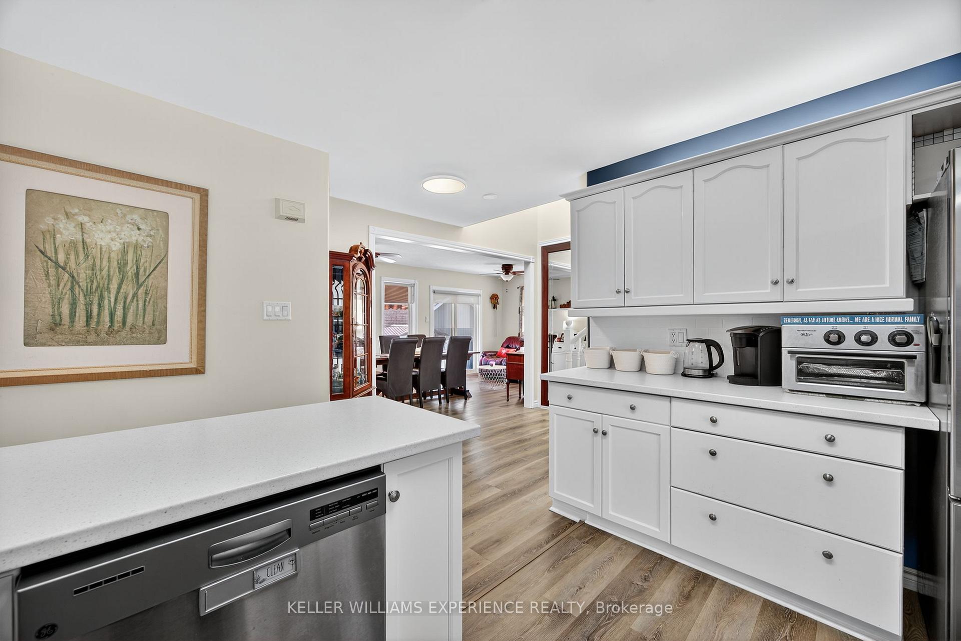 Photo 9 of 170 Ritchie Crescent, Springwater, Elmvale — HOMEH