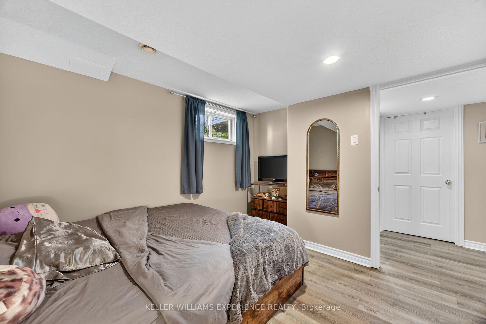 Photo 37 of 170 Ritchie Crescent, Springwater, Elmvale — HOMEH