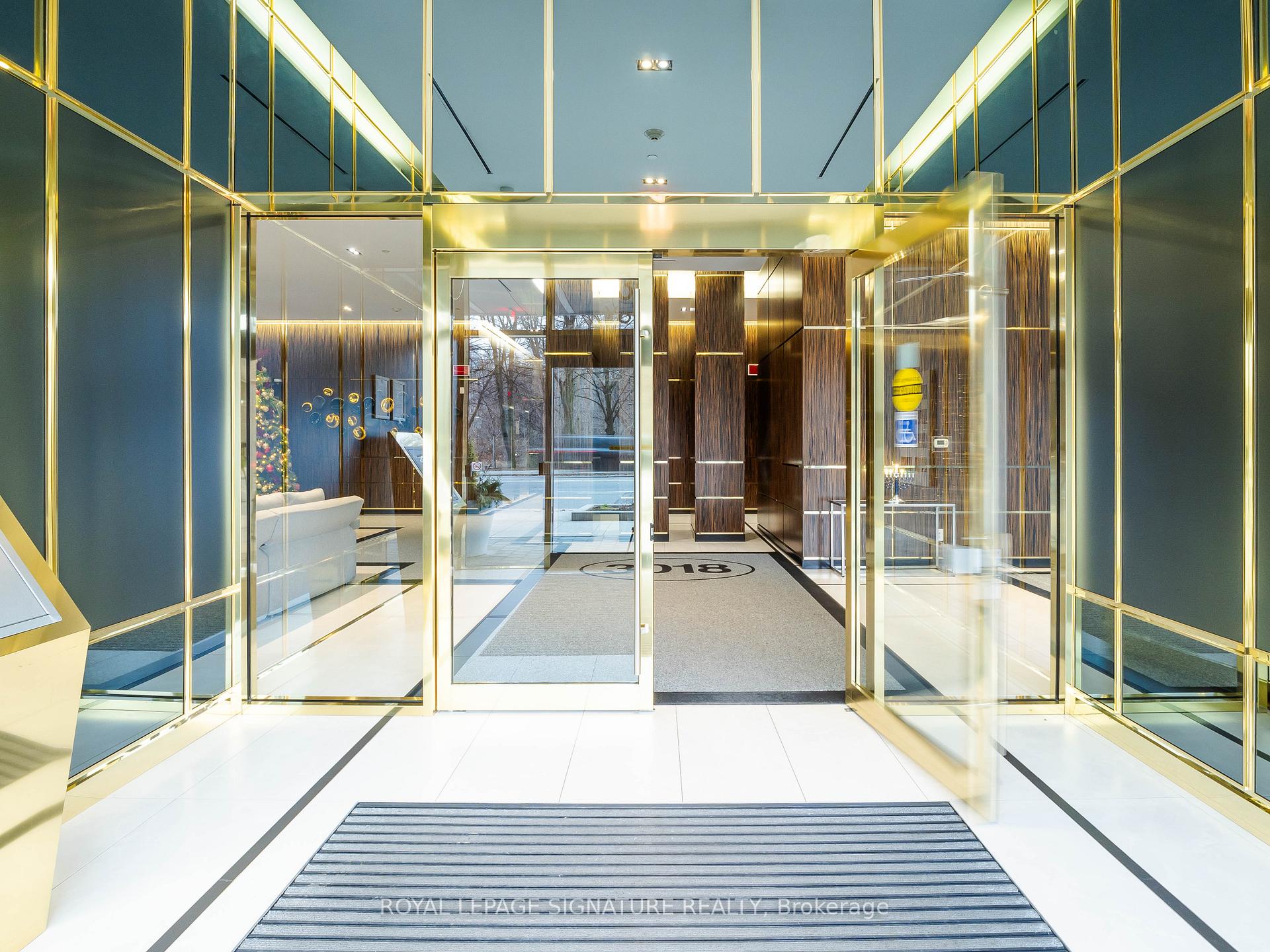 Photo 3 of Unit 714, 3018 Yonge Street W, Toronto, Lawrence Park South — HOMEH