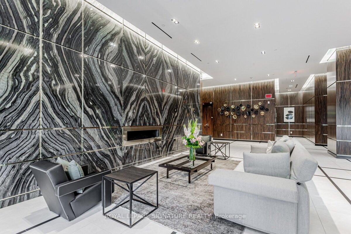 Photo 4 of Unit 714, 3018 Yonge Street W, Toronto, Lawrence Park South — HOMEH