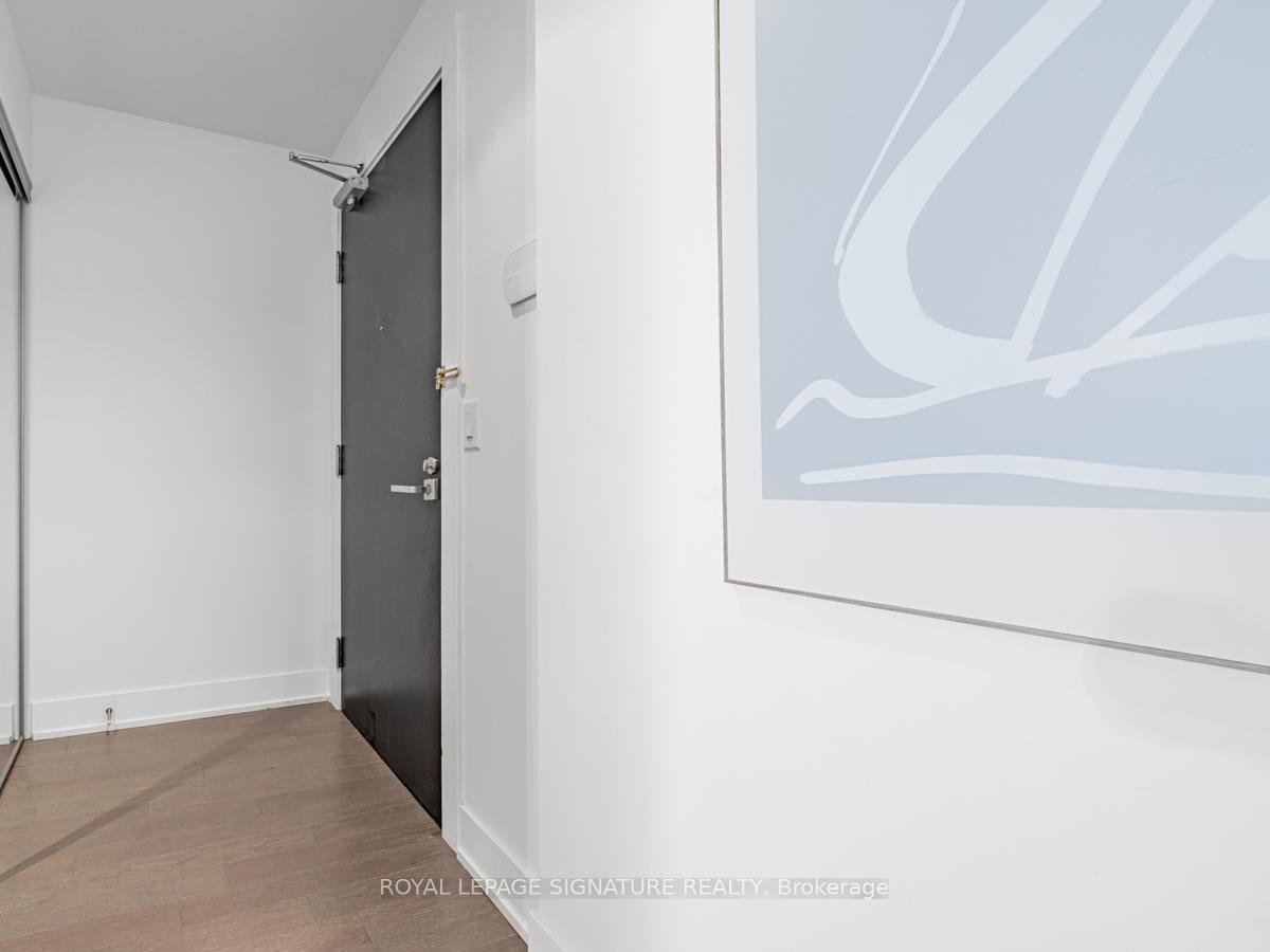 Photo 7 of Unit 714, 3018 Yonge Street W, Toronto, Lawrence Park South — HOMEH