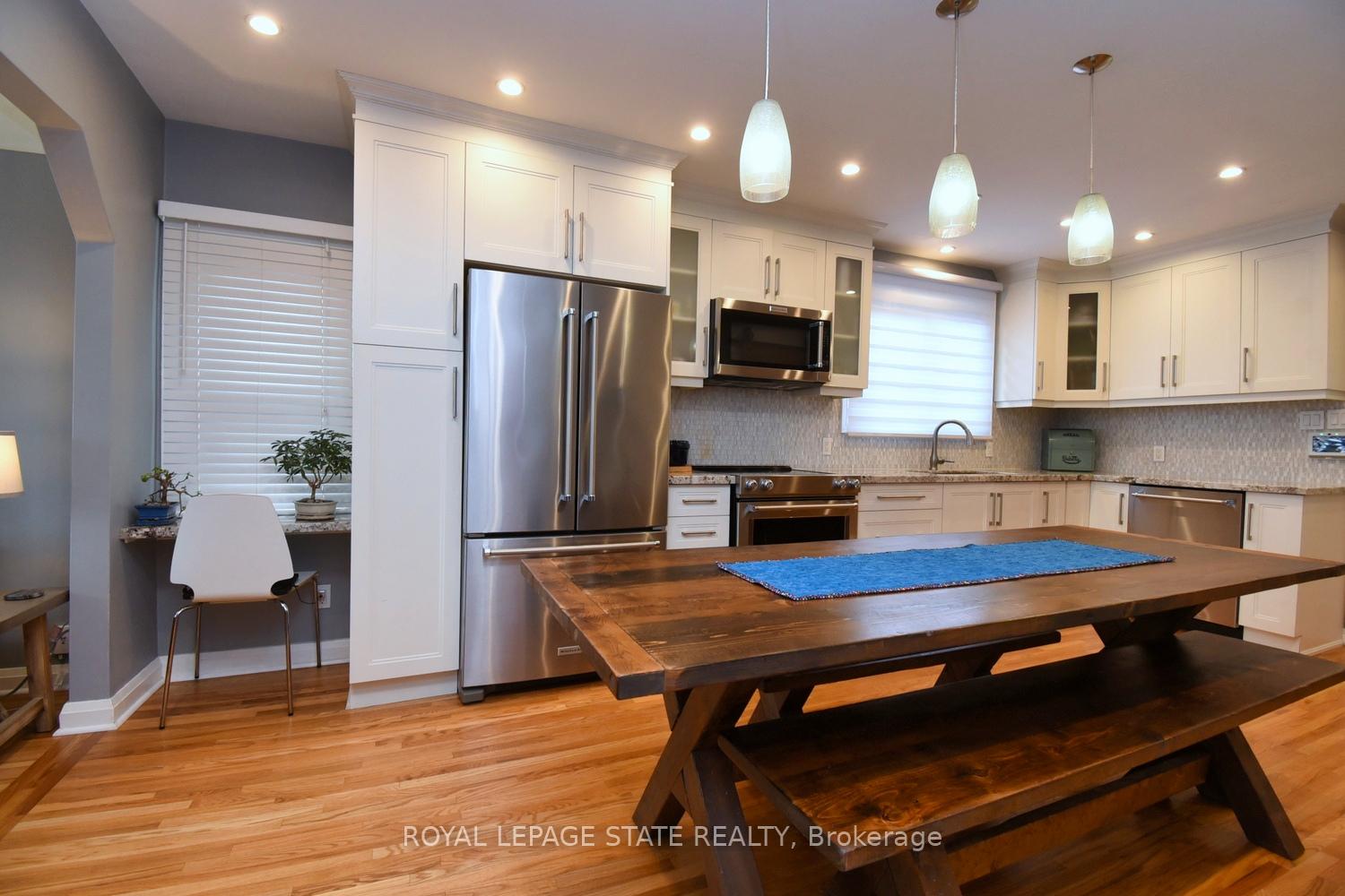 Photo 33 of 152 Glencairn Avenue, Hamilton, Bartonville — HOMEH