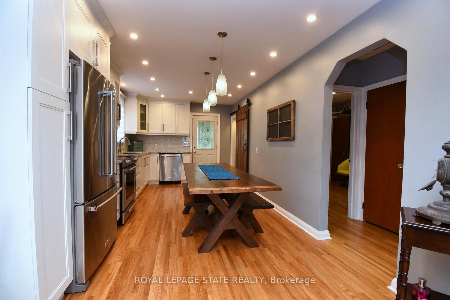 Photo 36 of 152 Glencairn Avenue, Hamilton, Bartonville — HOMEH