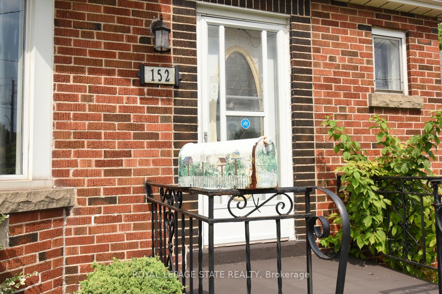 Photo 3 of 152 Glencairn Avenue, Hamilton, Bartonville — HOMEH