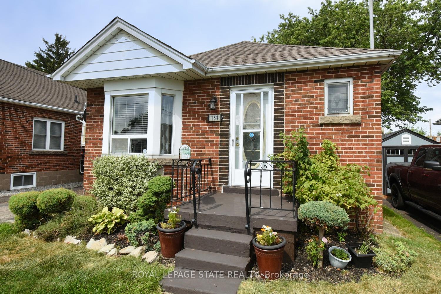 Photo 4 of 152 Glencairn Avenue, Hamilton, Bartonville — HOMEH