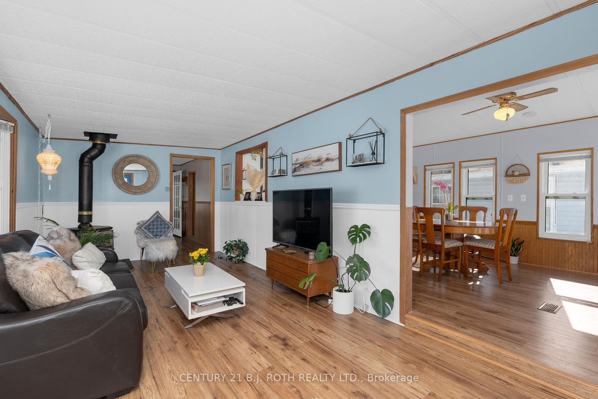 Photo 5 of Unit 70, 1007 racoon Road, Gravenhurst, Morrison — HOMEH
