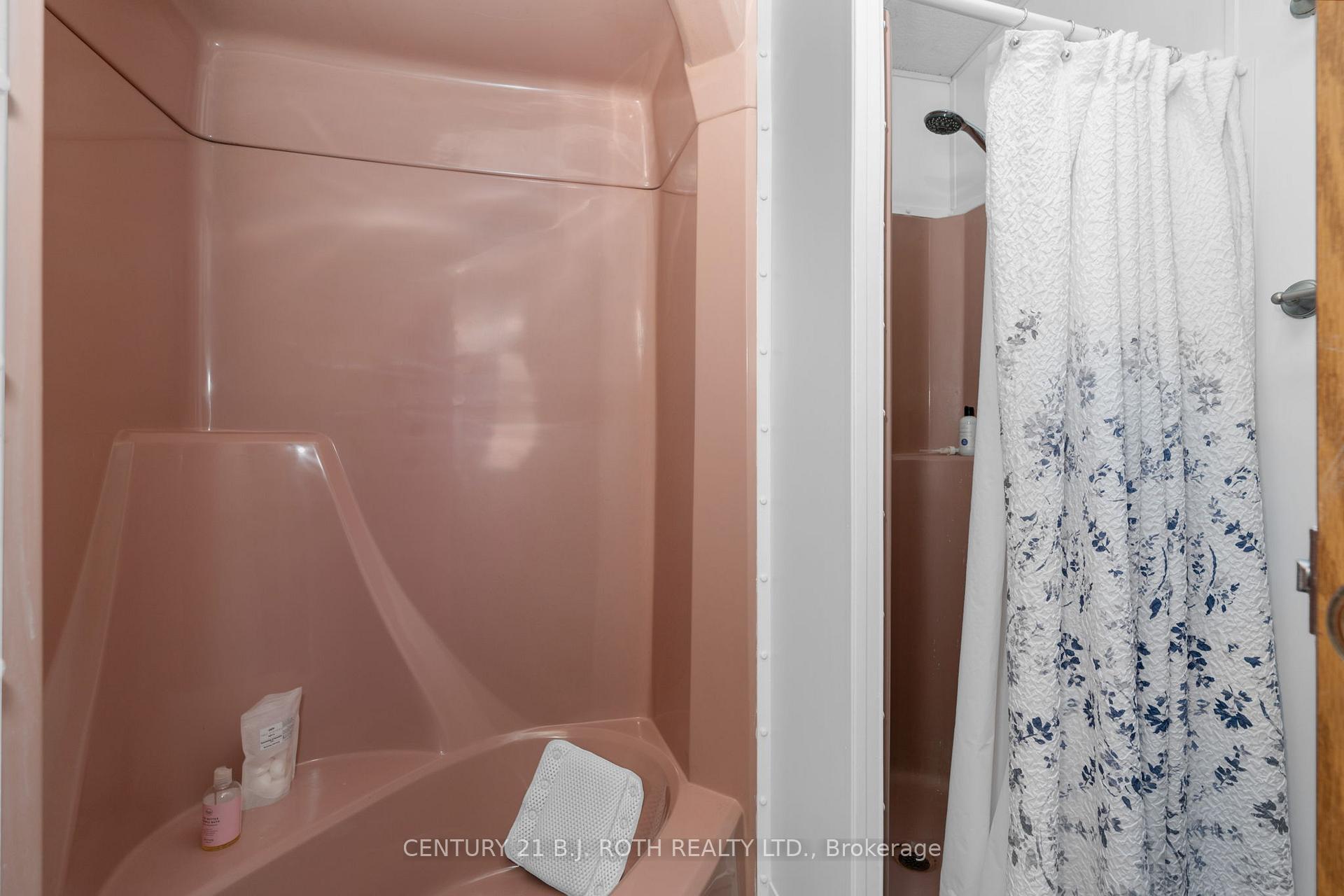 Photo 14 of Unit 70, 1007 racoon Road, Gravenhurst, Morrison — HOMEH