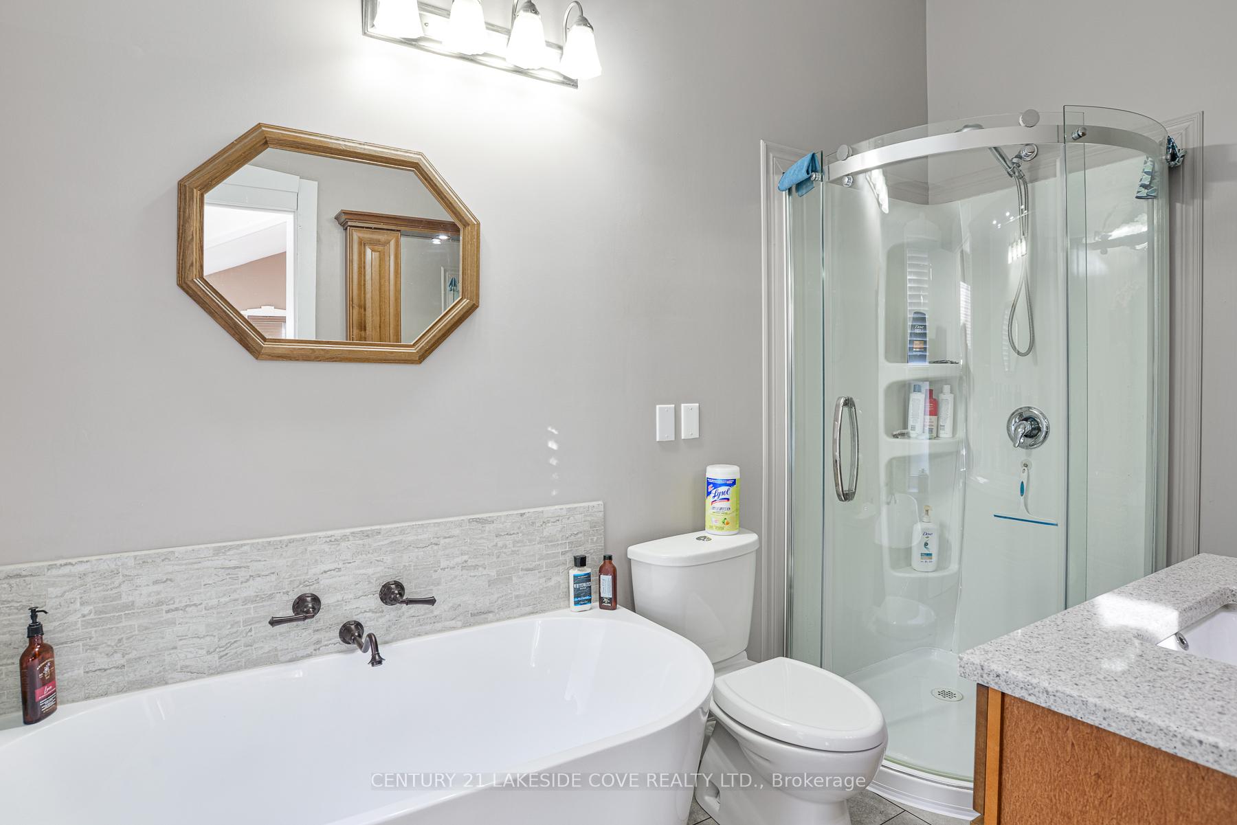 Photo 8 of 2189 Concession 4 Road, Ramara, Brechin — HOMEH