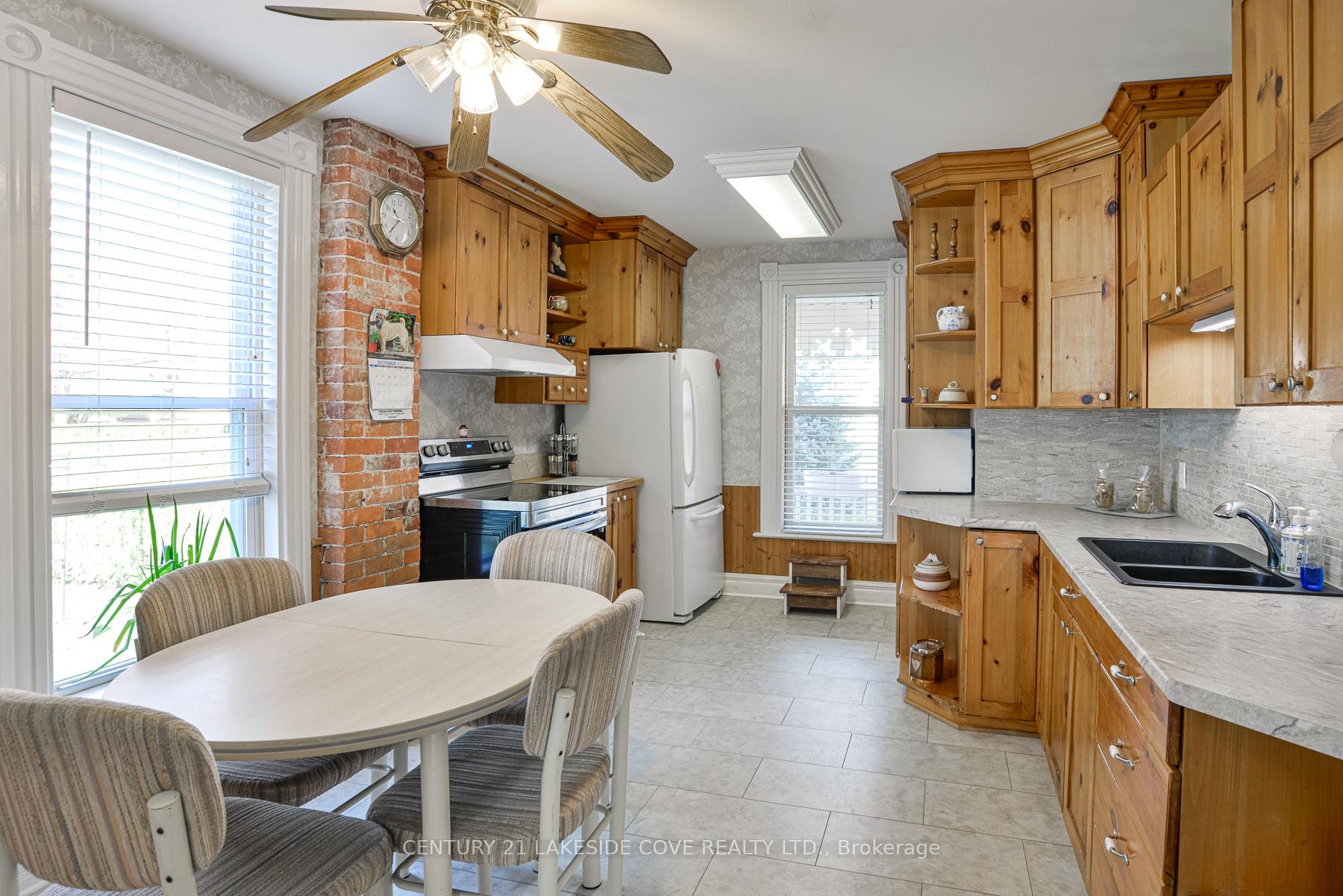 Photo 11 of 2189 Concession 4 Road, Ramara, Brechin — HOMEH