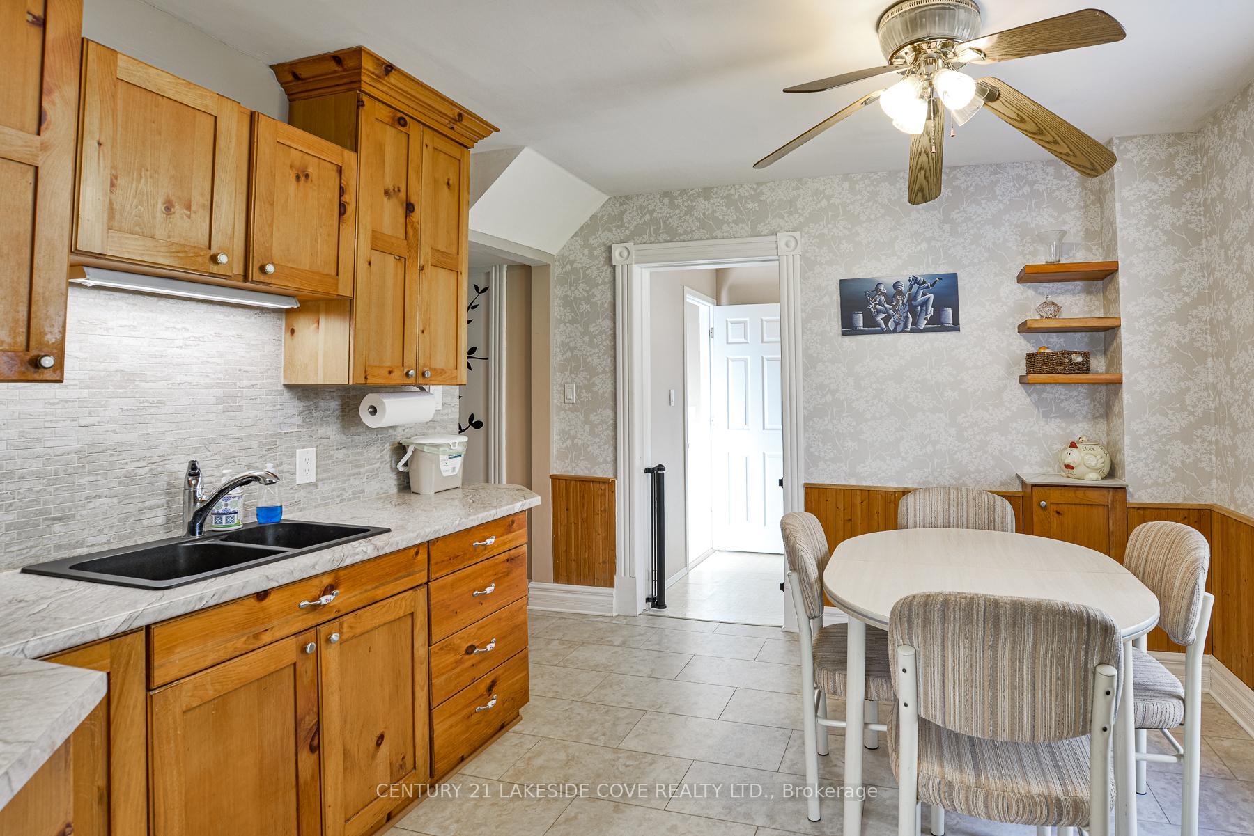 Photo 12 of 2189 Concession 4 Road, Ramara, Brechin — HOMEH