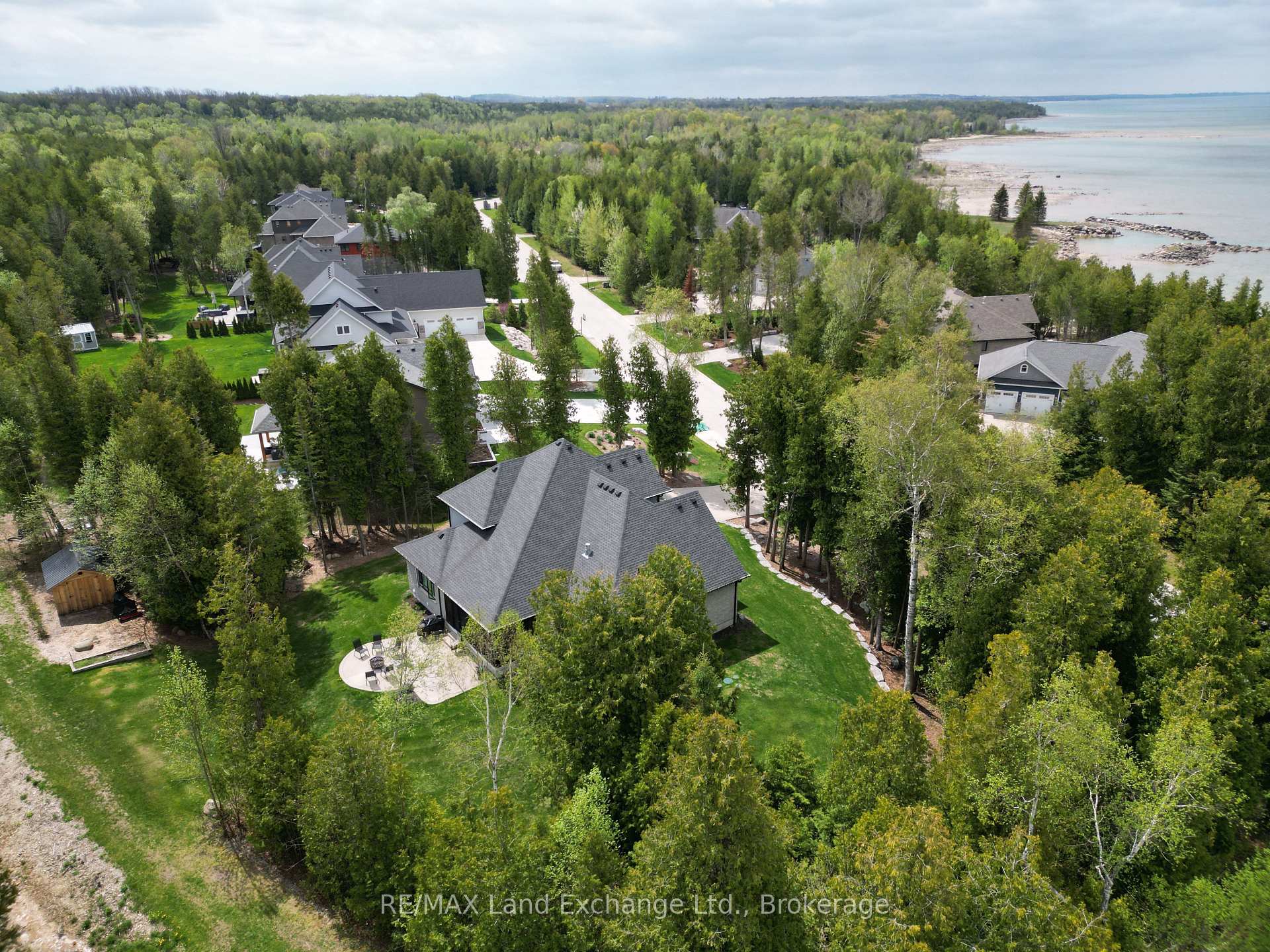 Photo 59 of 158 Upper Lorne Beach Road, Kincardine — HOMEH