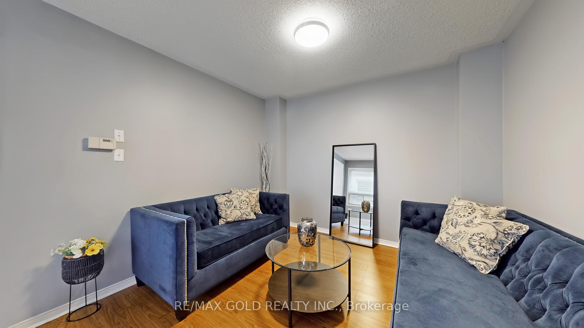 Photo 1 of 64 Sweet Clover Crescent, Brampton, Sandringham-Wellington — HOMEH