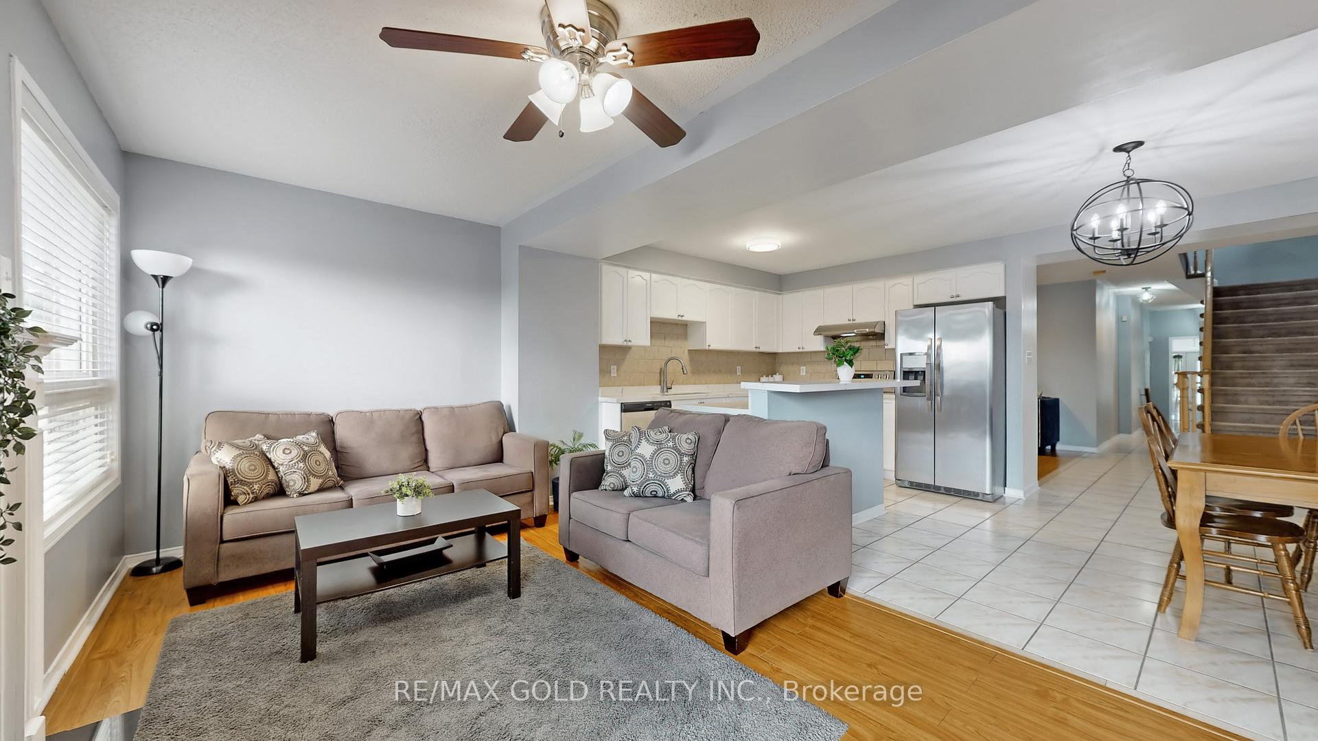 Photo 8 of 64 Sweet Clover Crescent, Brampton, Sandringham-Wellington — HOMEH