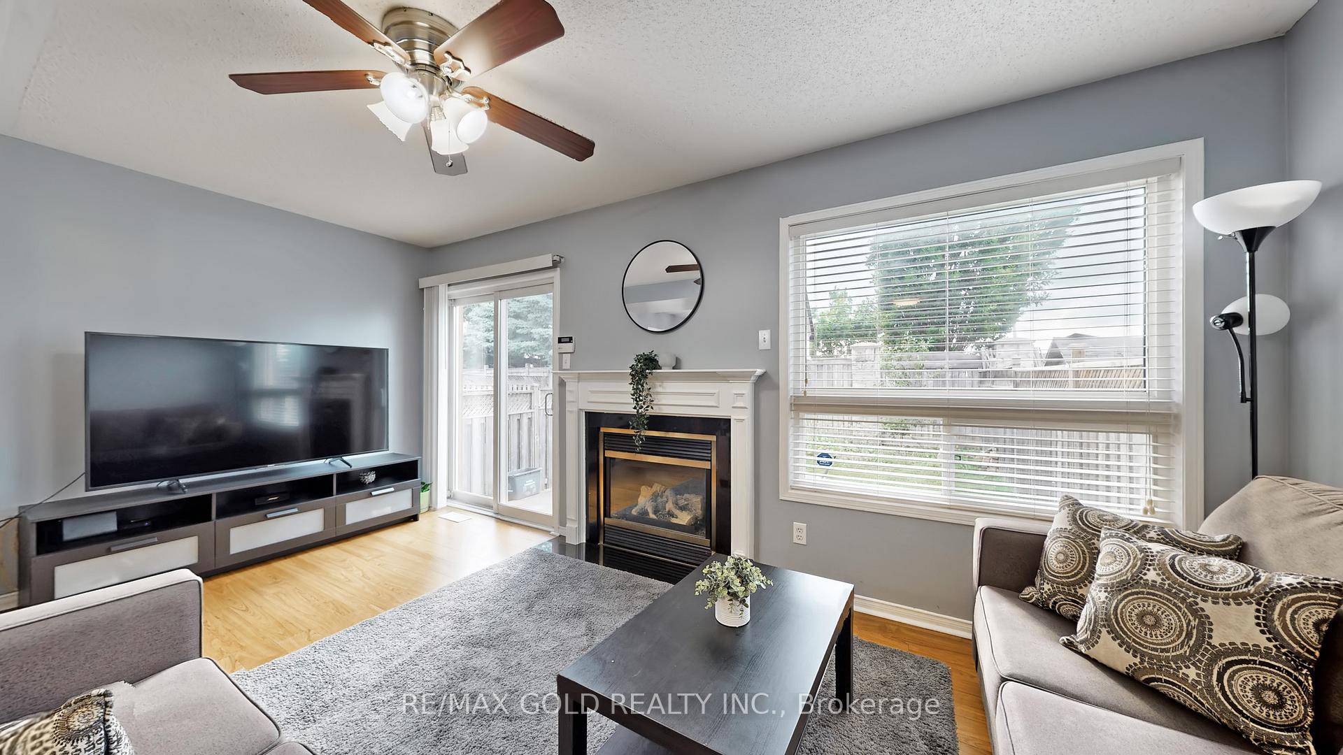 Photo 44 of 64 Sweet Clover Crescent, Brampton, Sandringham-Wellington — HOMEH