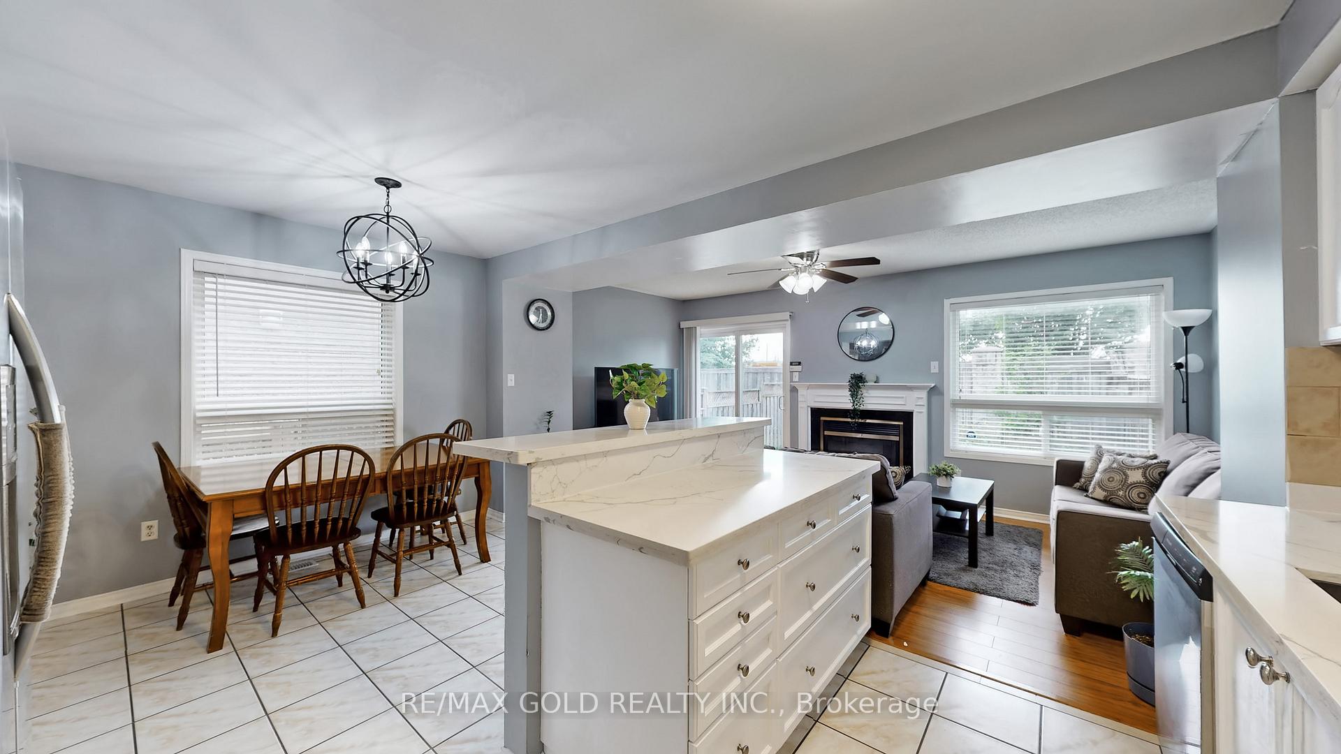 Photo 6 of 64 Sweet Clover Crescent, Brampton, Sandringham-Wellington — HOMEH