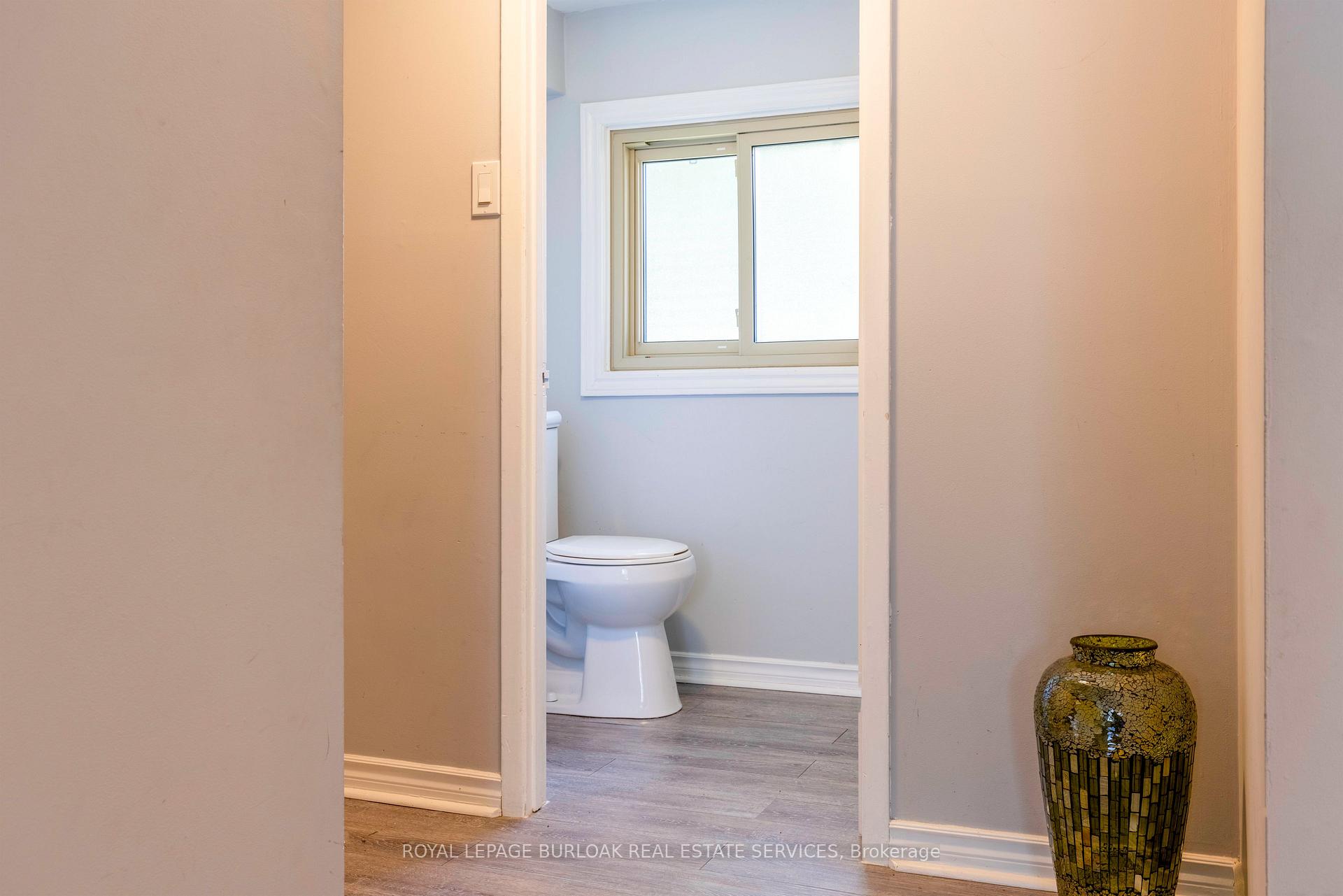Photo 7 of Unit 16, 125 Bonaventure Drive, Hamilton, Gilbert — HOMEH