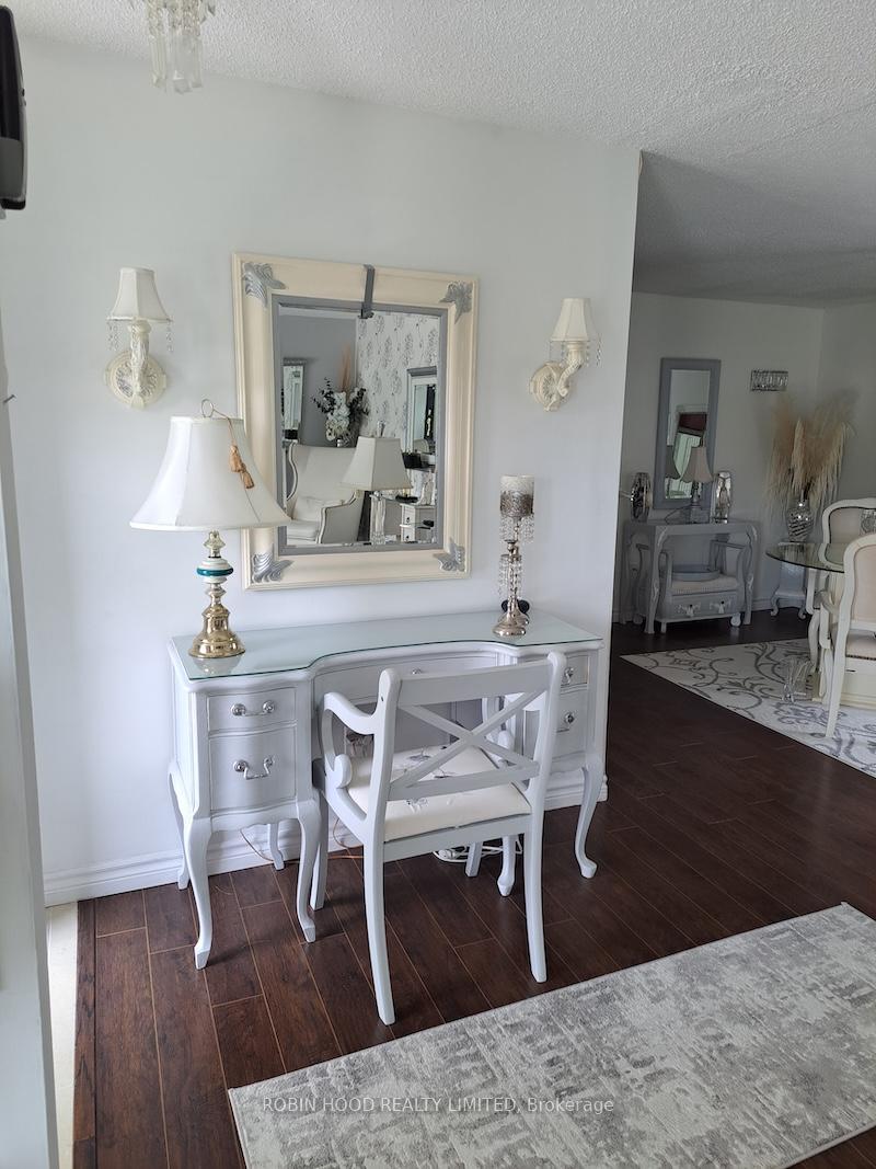 Photo 4 of 114 Wilmot Trail, Clarington, Newcastle — HOMEH