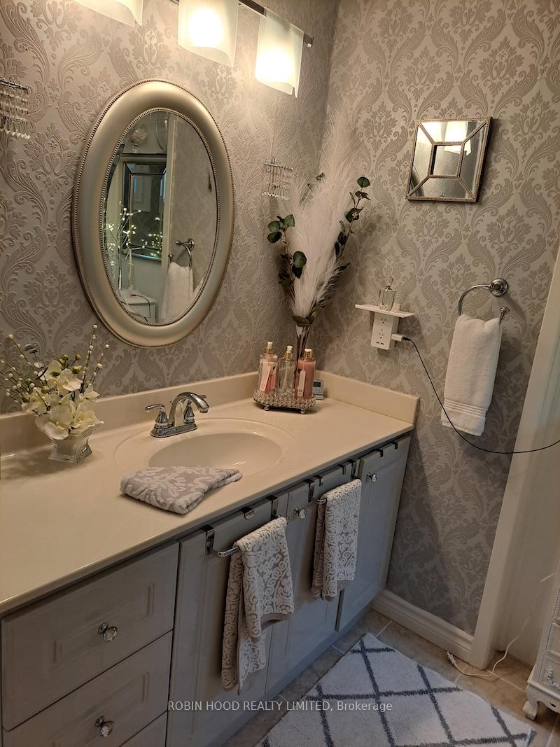 Photo 13 of 114 Wilmot Trail, Clarington, Newcastle — HOMEH