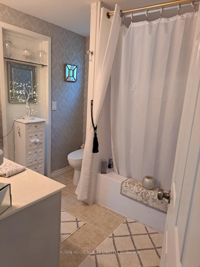 Photo 19 of 114 Wilmot Trail, Clarington, Newcastle — HOMEH