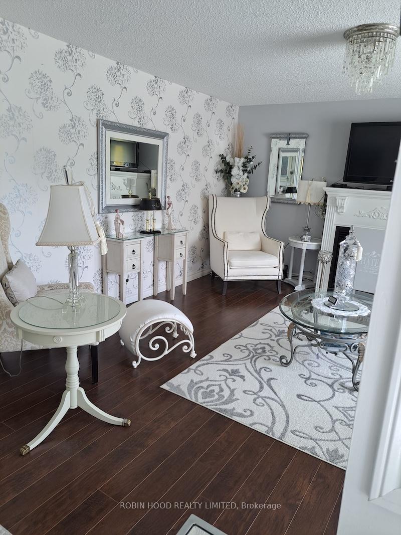 Photo 24 of 114 Wilmot Trail, Clarington, Newcastle — HOMEH
