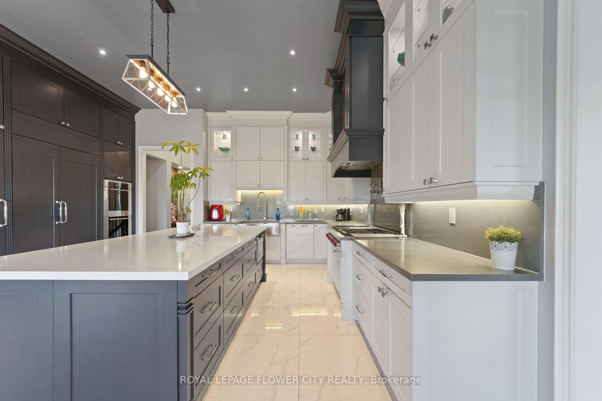 Photo 17 of 40 Quintette Close, Brampton, Toronto Gore Rural Estate — HOMEH