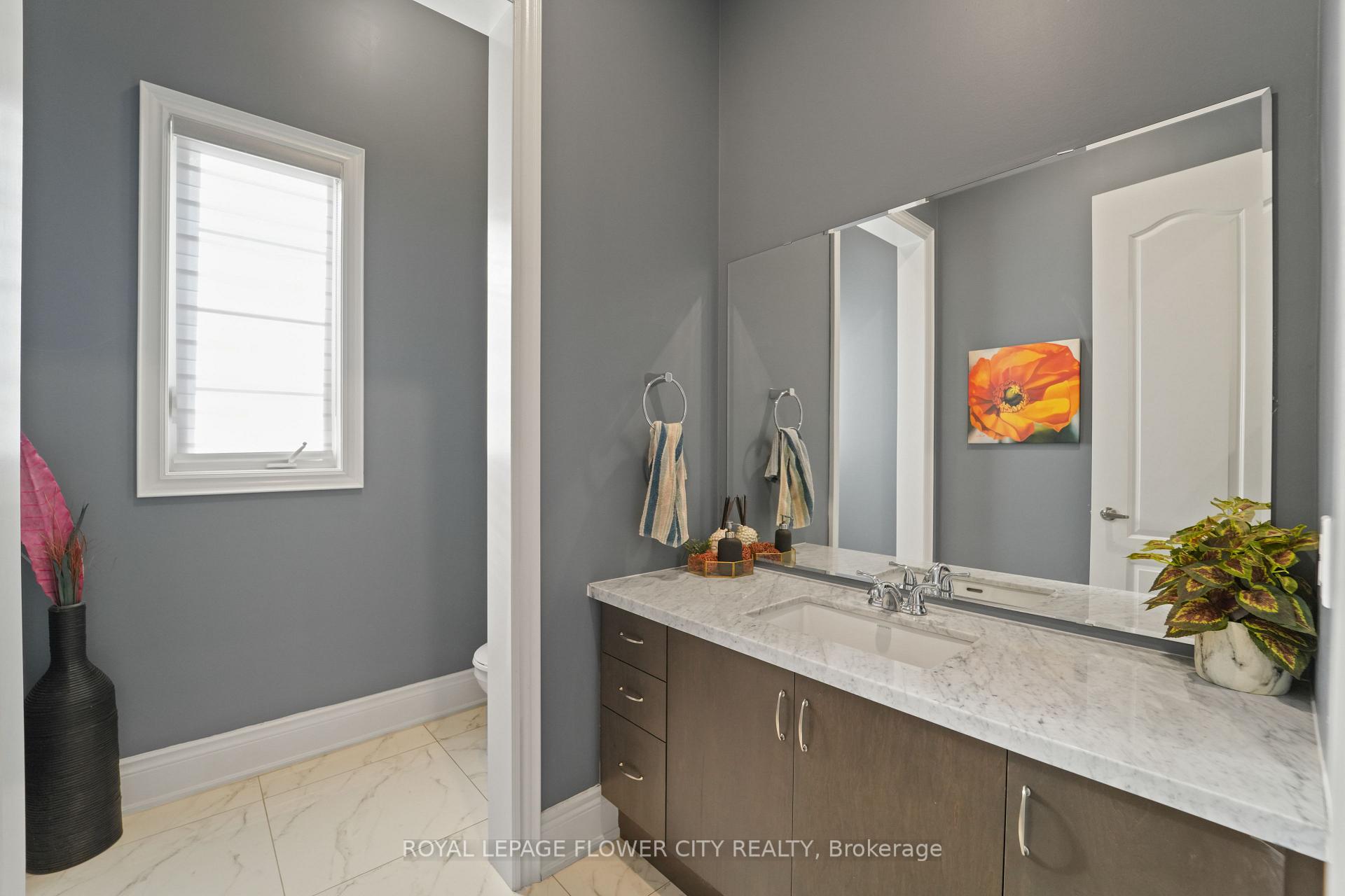 Photo 26 of 40 Quintette Close, Brampton, Toronto Gore Rural Estate — HOMEH
