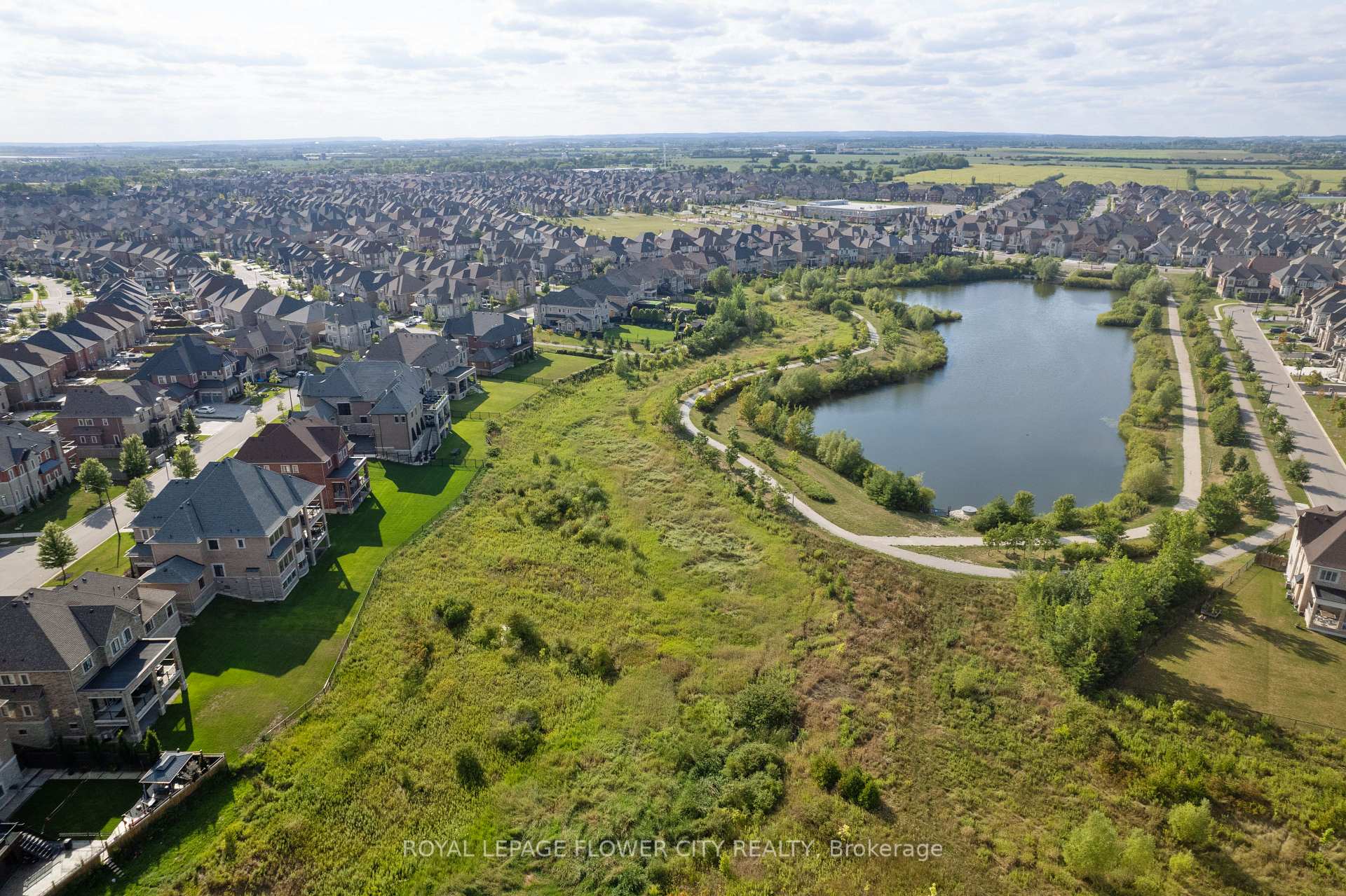 Photo 50 of 40 Quintette Close, Brampton, Toronto Gore Rural Estate — HOMEH
