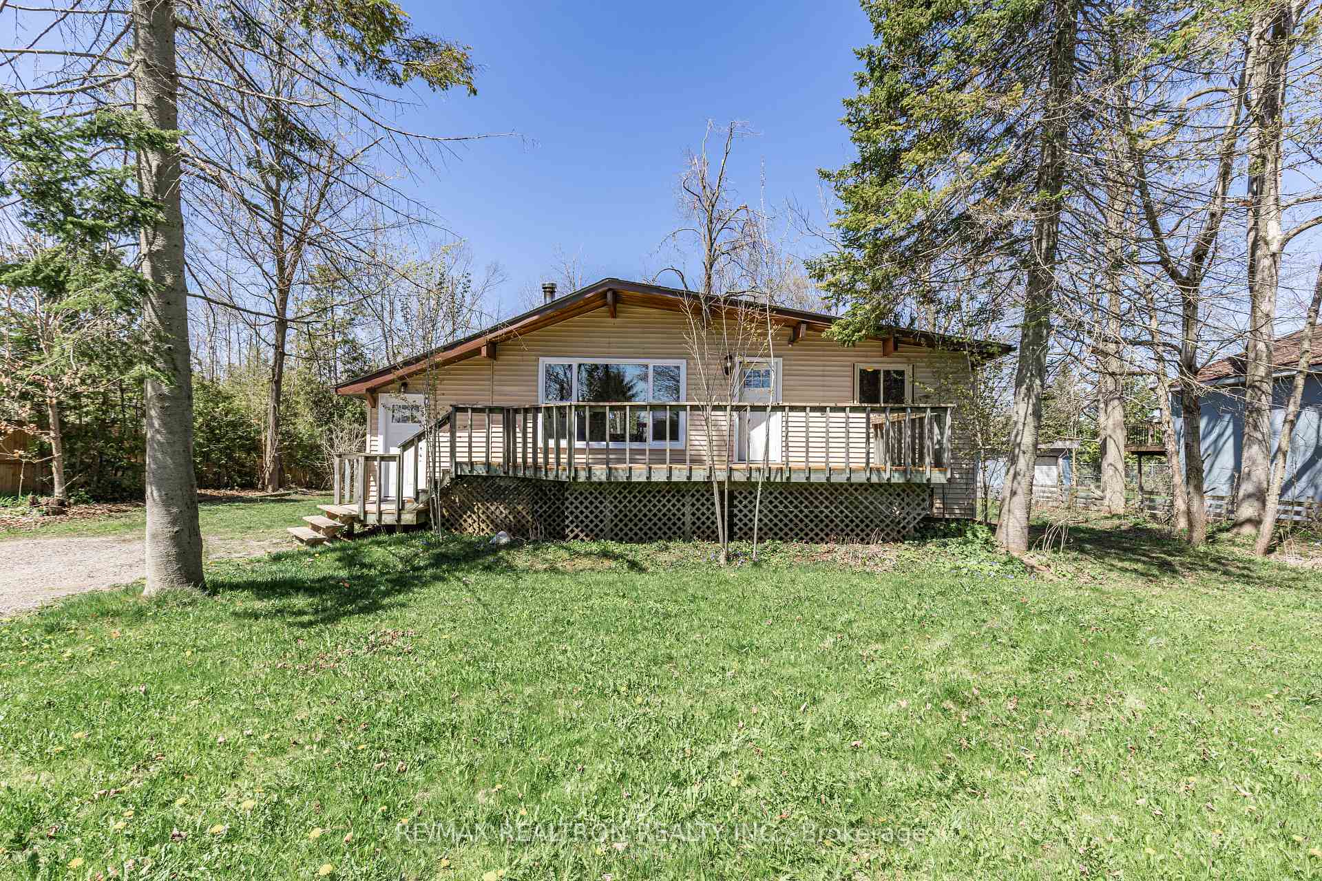 Photo 1 of 3708 Maple Grove Road, Innisfil, Rural Innisfil — HOMEH
