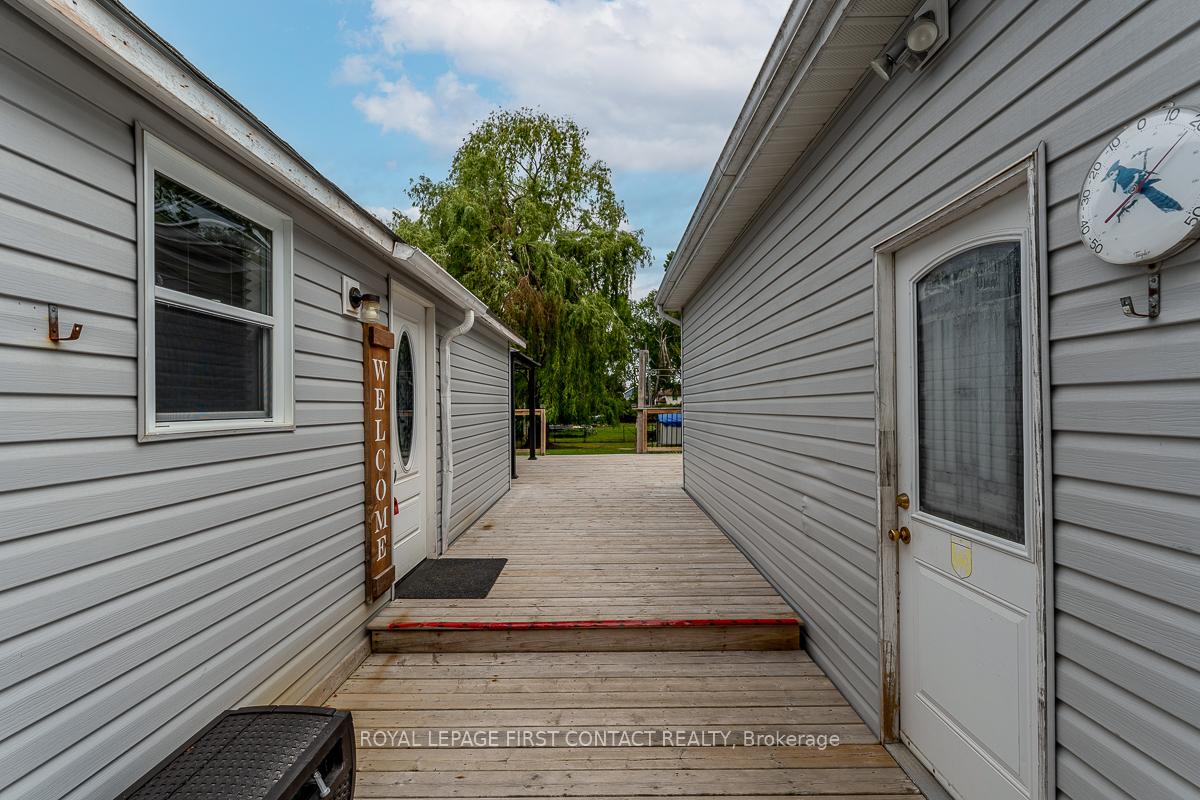 Photo 3 of 7424 County Rd 91, Clearview, Stayner — HOMEH