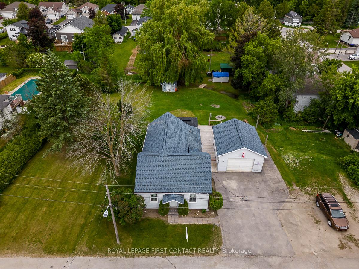 Photo 37 of 7424 County Rd 91, Clearview, Stayner — HOMEH