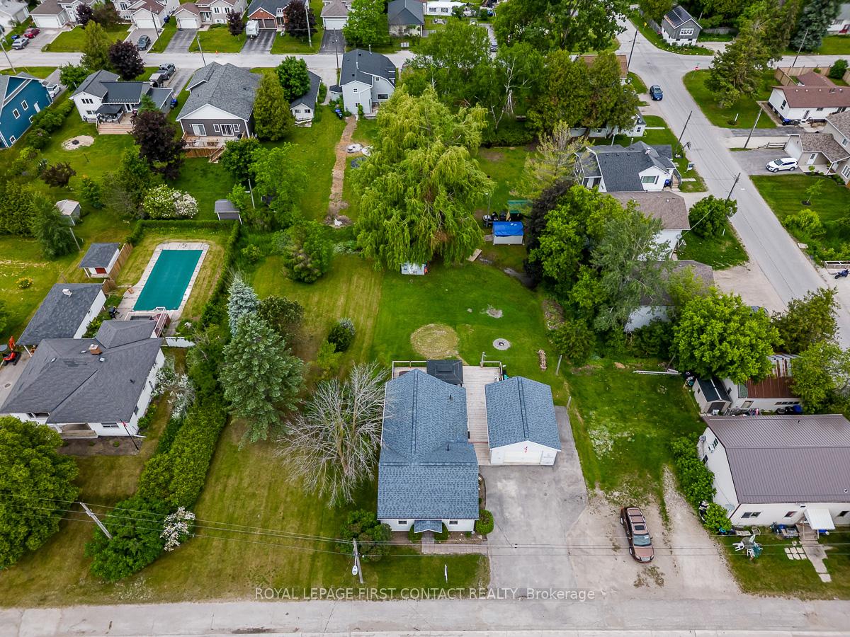 Photo 38 of 7424 County Rd 91, Clearview, Stayner — HOMEH