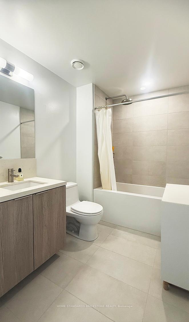 Photo 10 of Unit 512, 2020 Bathurst Street, Toronto, Humewood-Cedarvale — HOMEH