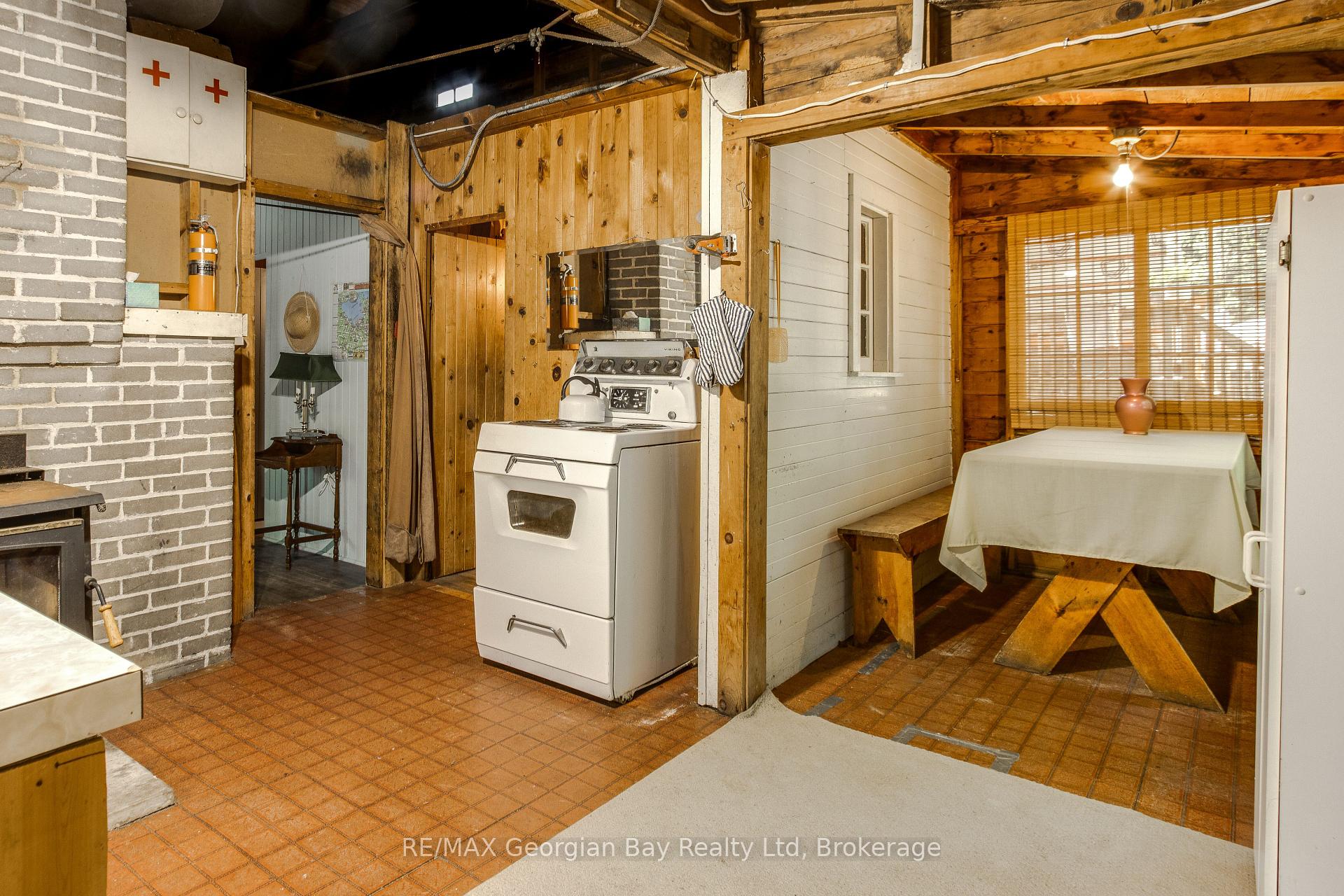 Photo 14 of 1209 Tiny Beaches Road S, Tiny, Rural Tiny — HOMEH