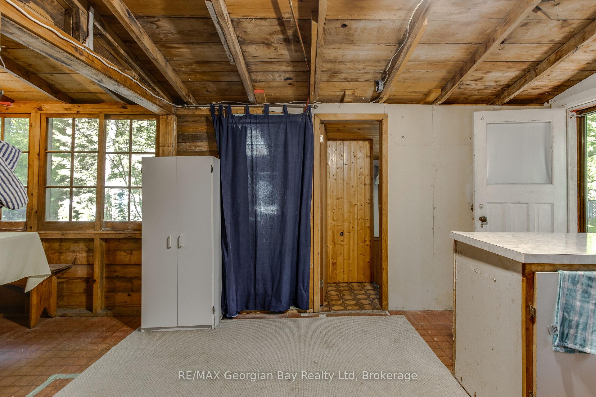 Photo 15 of 1209 Tiny Beaches Road S, Tiny, Rural Tiny — HOMEH