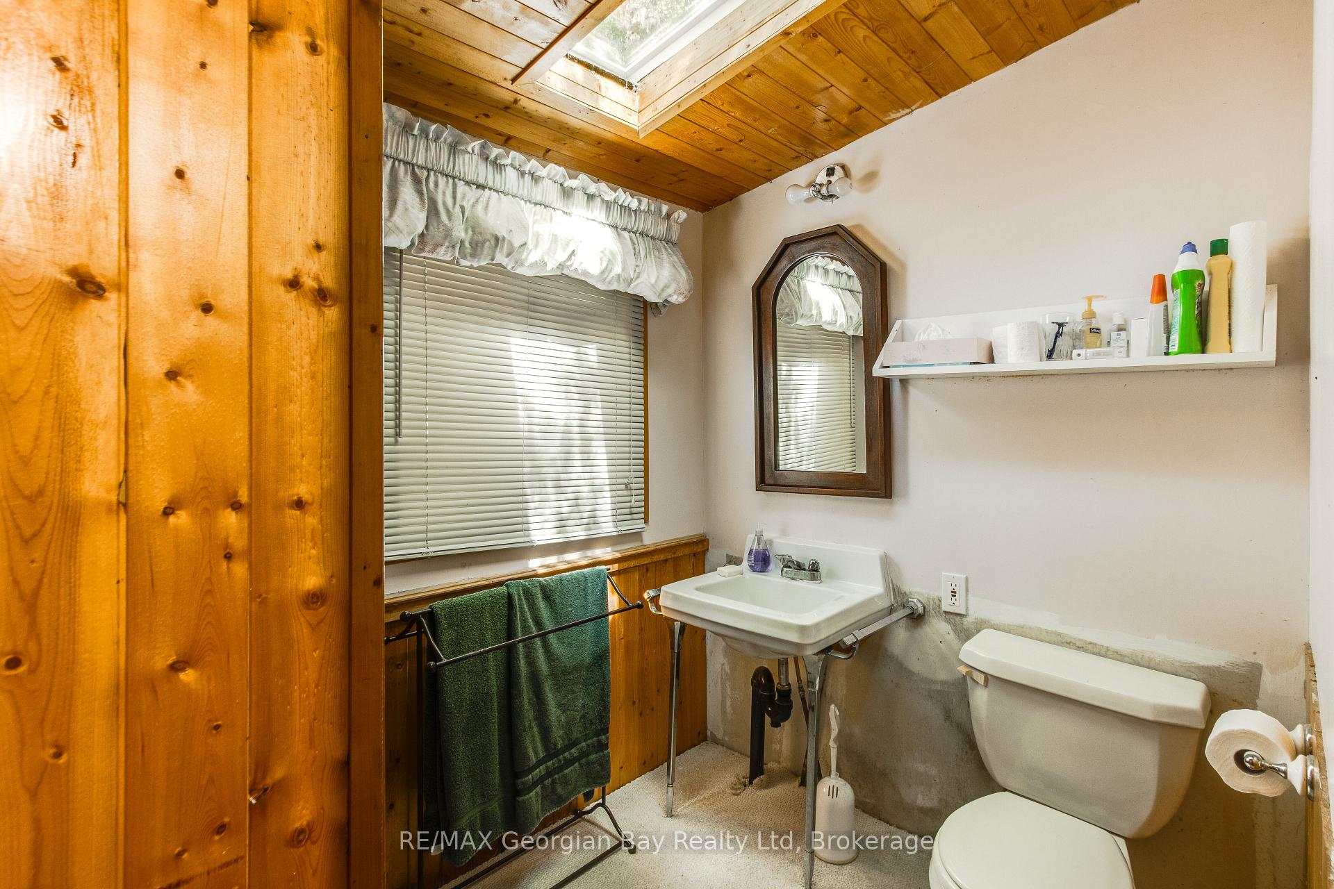 Photo 19 of 1209 Tiny Beaches Road S, Tiny, Rural Tiny — HOMEH